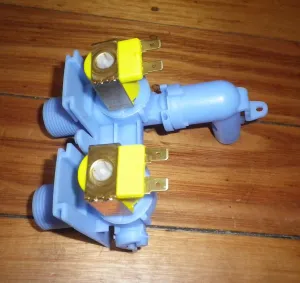 Fisher & Paykel MW512, MW612, MW712 24Volt Dual Blue Inlet Valve - Part # 1020136WS