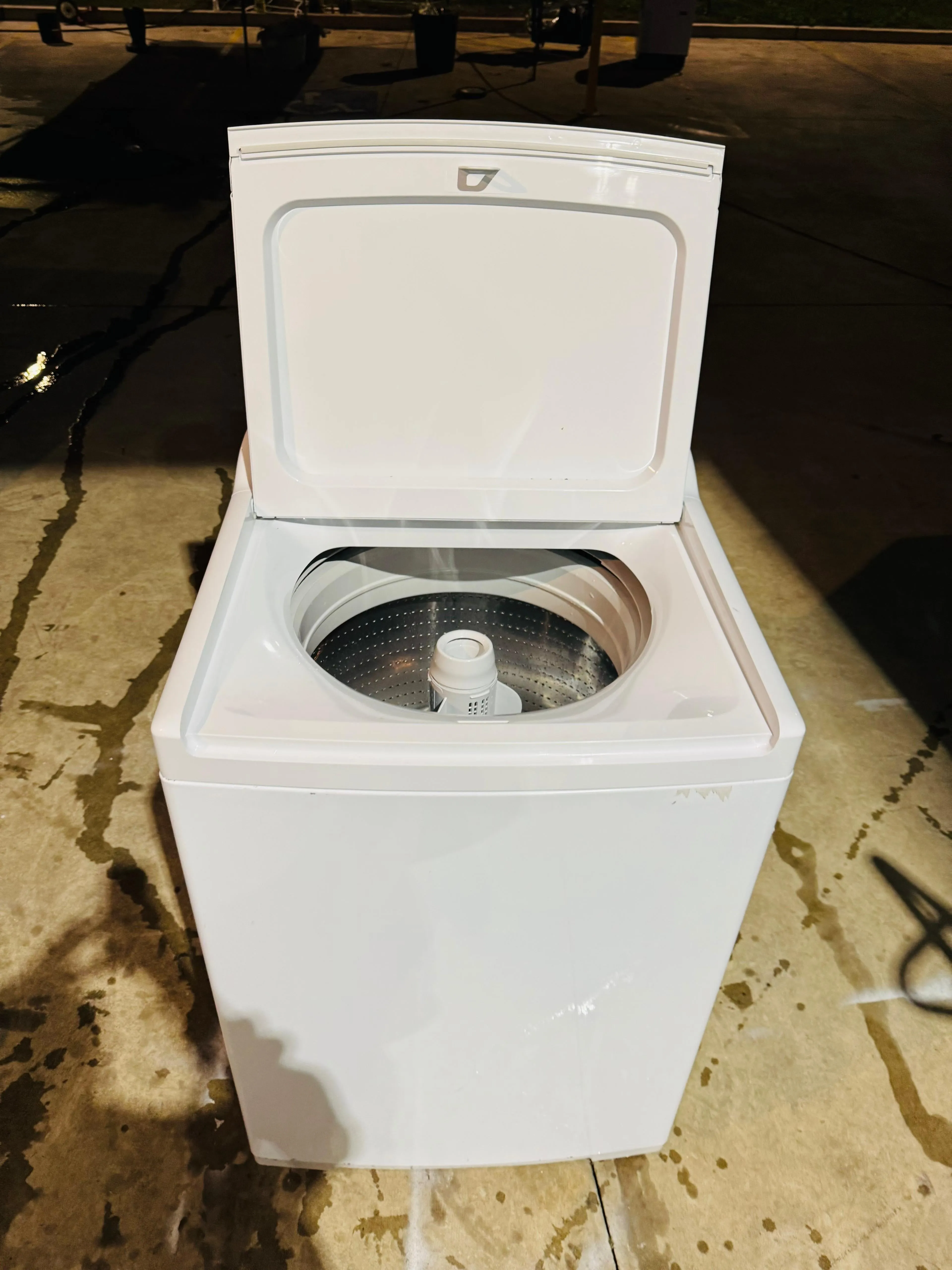 **FISHER AND PAYKEL 10KGS TOP LOADER WASHING MACHINE**