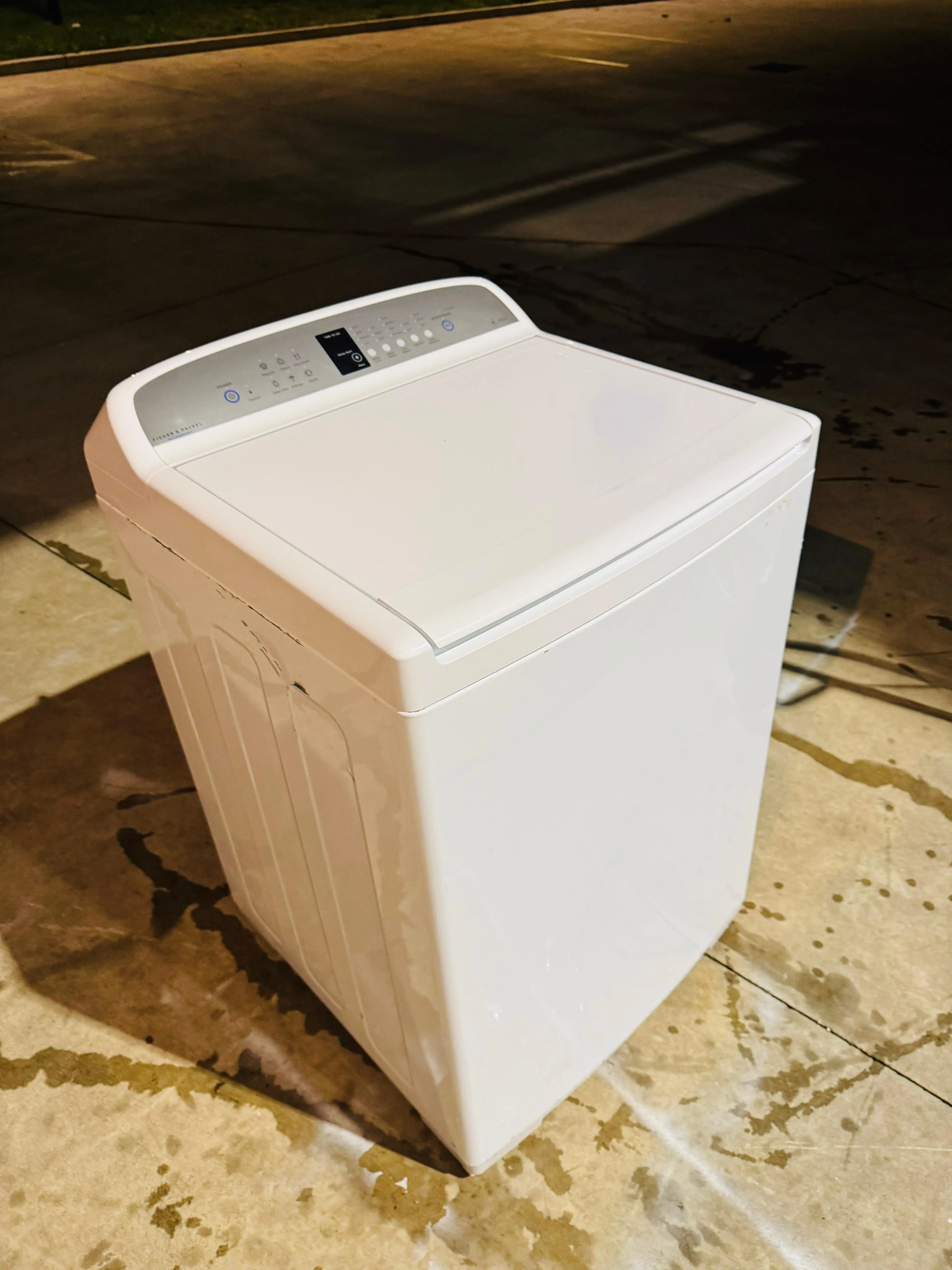 **FISHER AND PAYKEL 10KGS TOP LOADER WASHING MACHINE**
