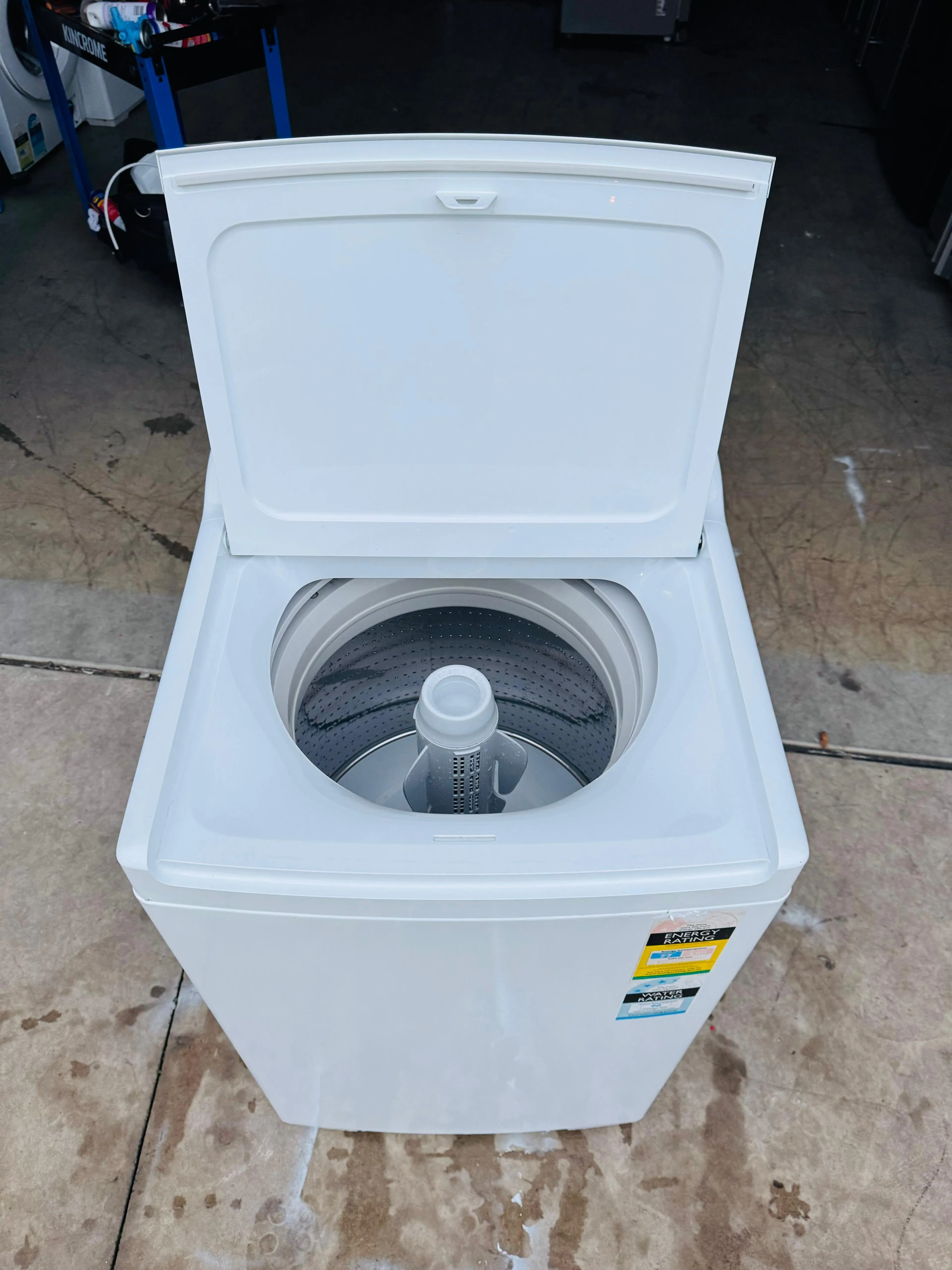 **FISHER AND PAYKEL 8 KGS TOP LOADER WASHING MACHINE**