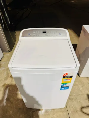 **FISHER AND PAYKEL 8.5 KGS TOP LOADER WASHING MACHINE**