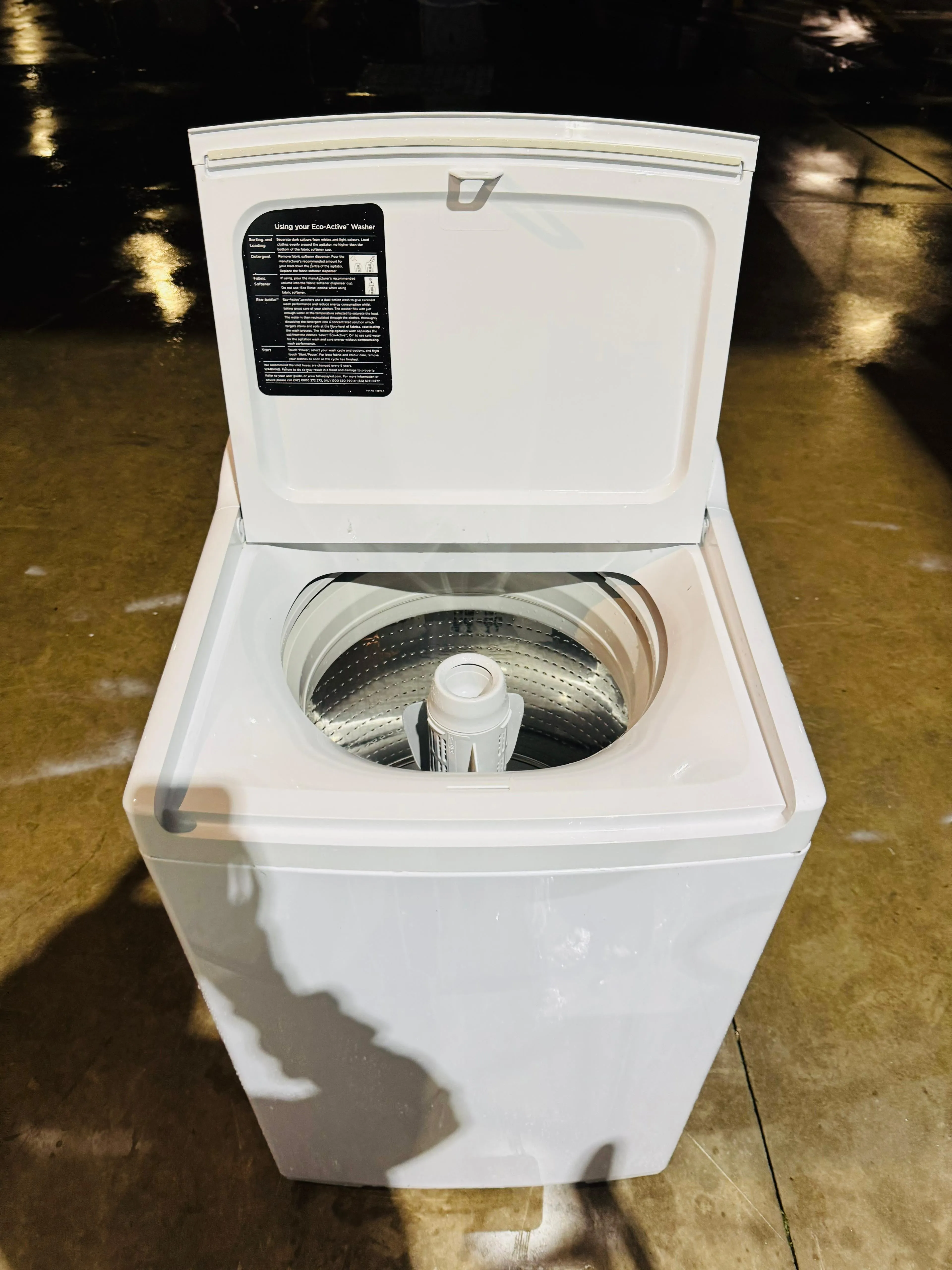 **FISHER AND PAYKEL 8.5 KGS TOP LOADER WASHING MACHINE**