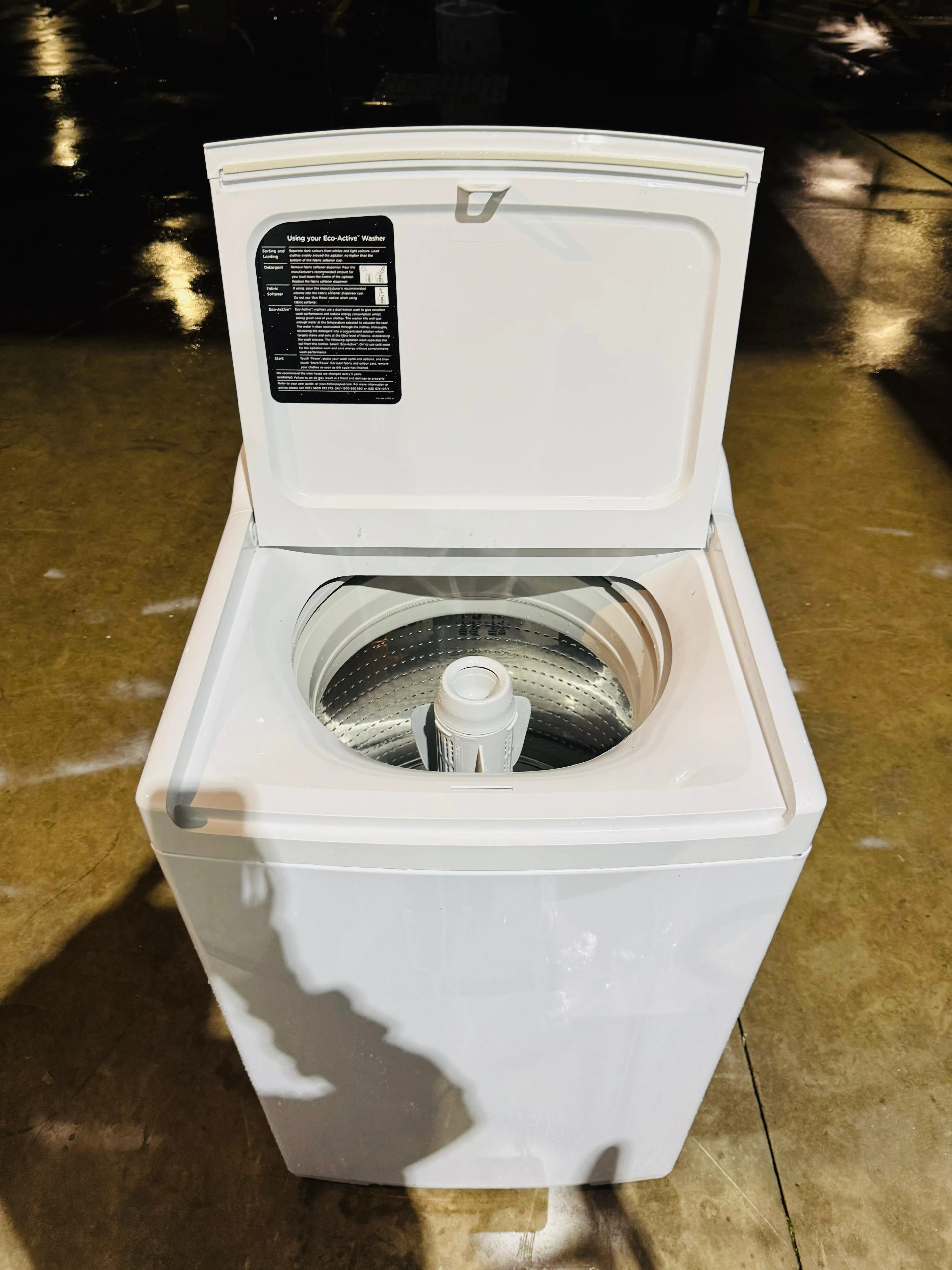 **FISHER AND PAYKEL 8.5 KGS TOP LOADER WASHING MACHINE**