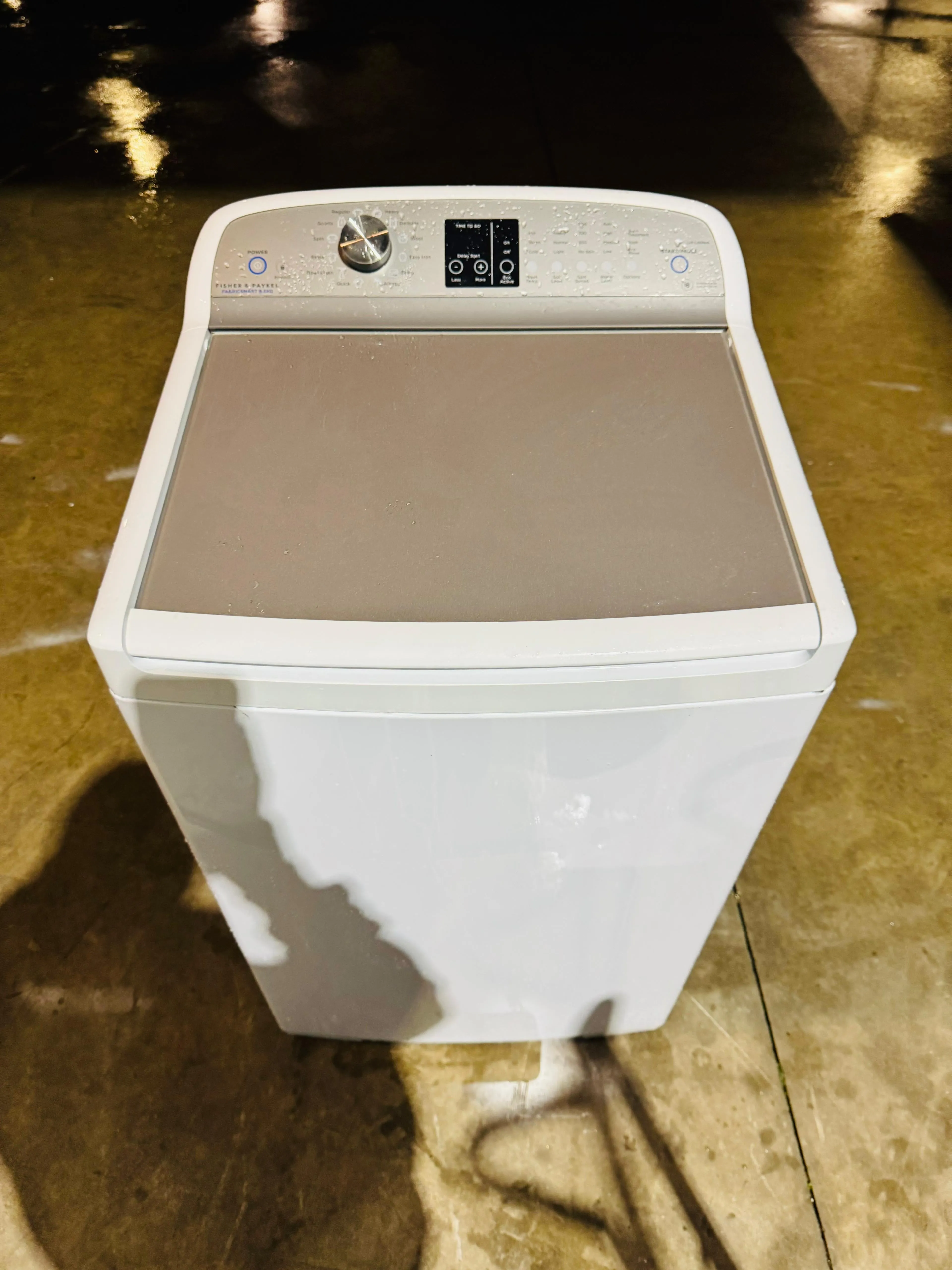 **FISHER AND PAYKEL 8.5 KGS TOP LOADER WASHING MACHINE**