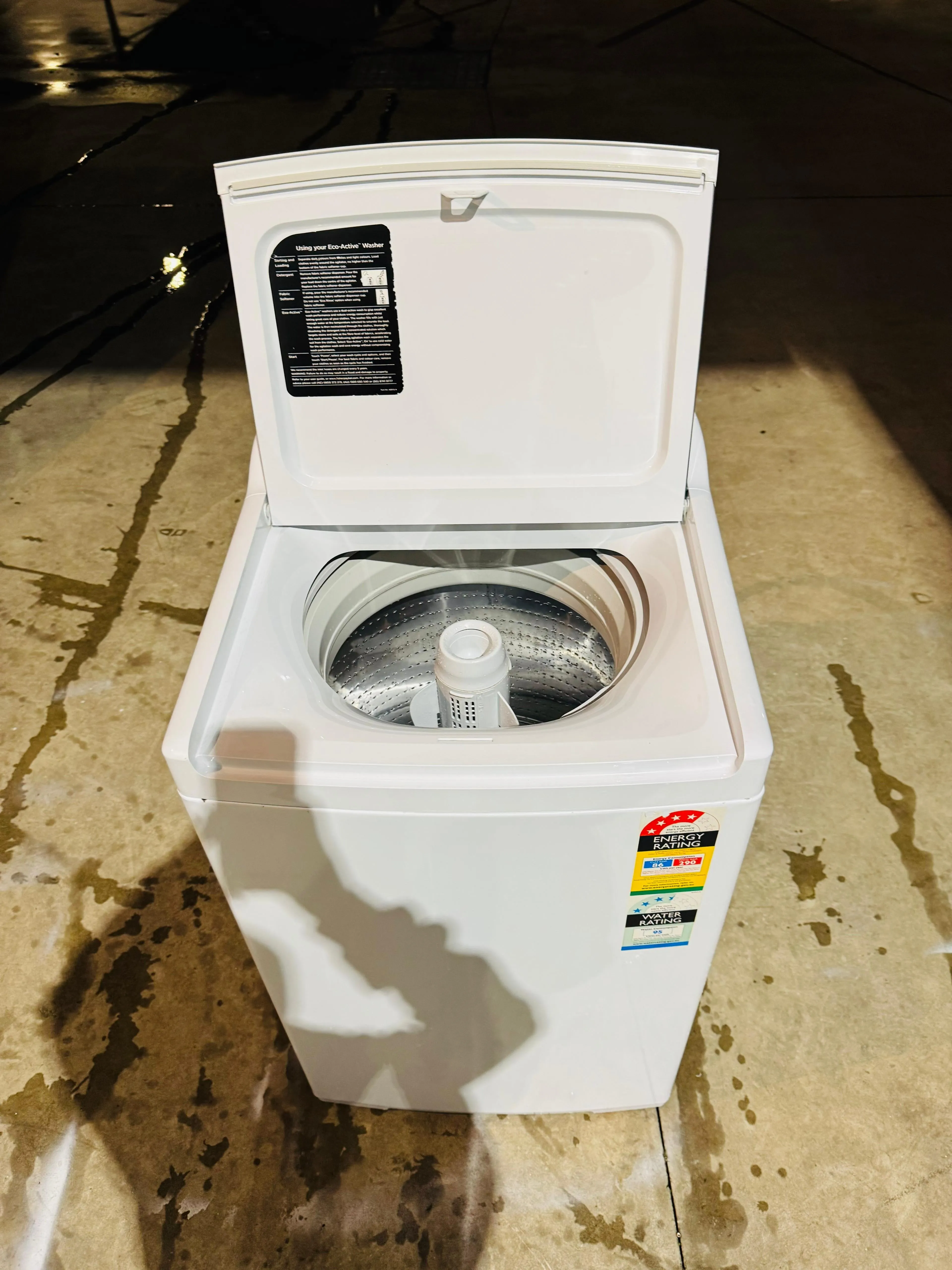 **FISHER AND PAYKEL 8KGS TOP LOADER WASHING MACHINE**