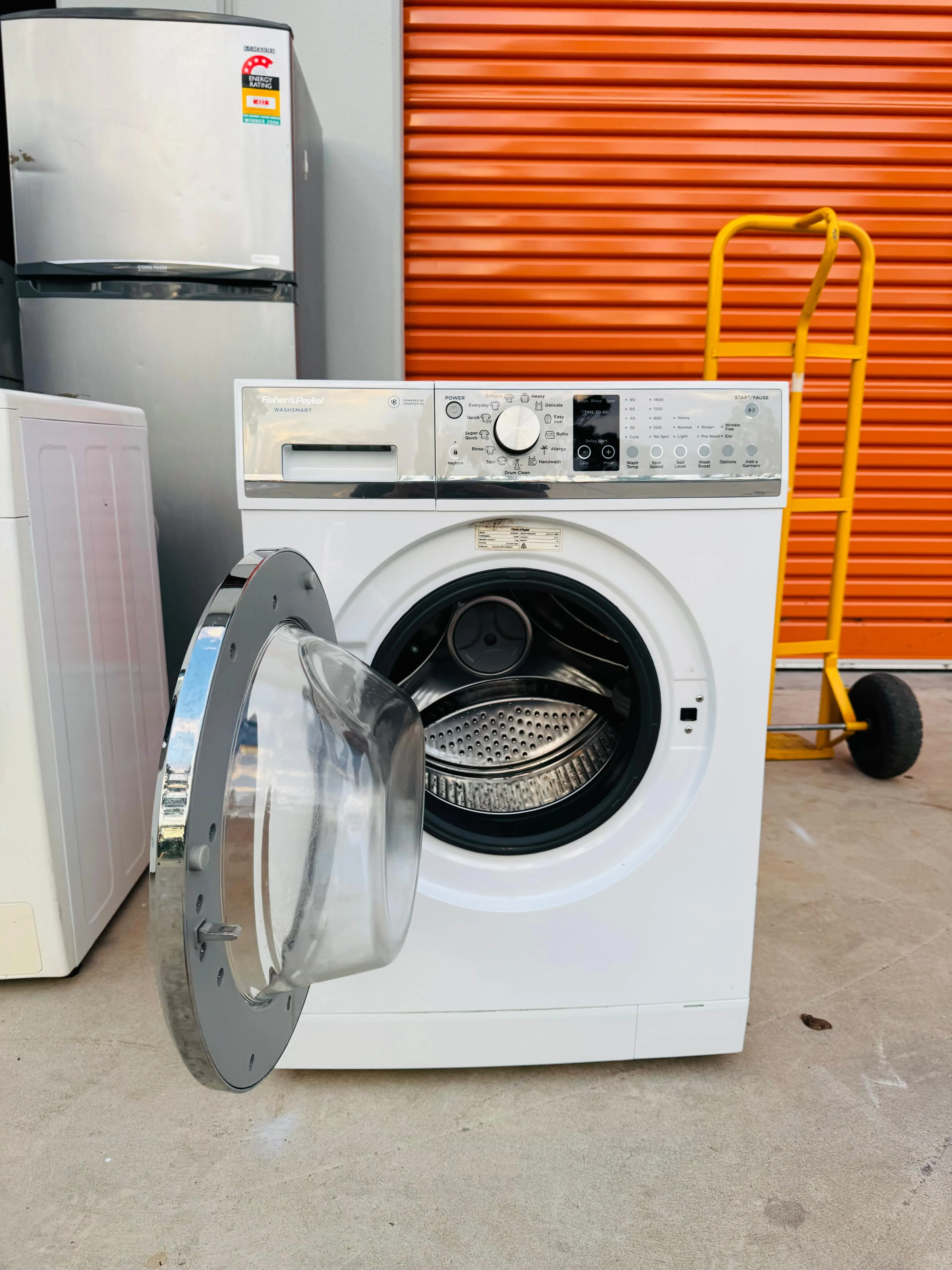 **FISHERS & PAYKEL 8.5 KGS TOP LOADER WASHING MACHINE**