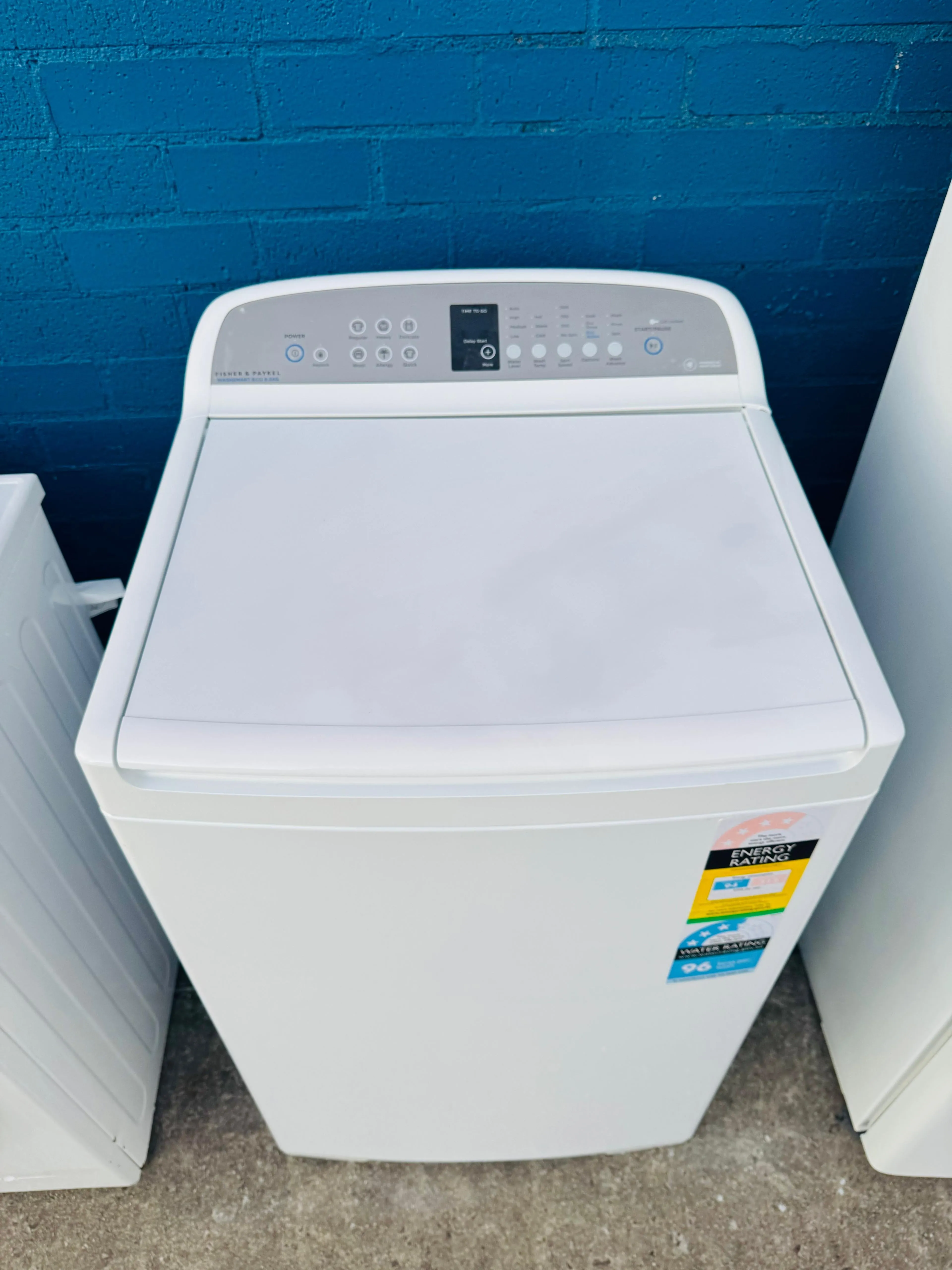 **FISHERS & PAYKEL 8.5 KGS TOP LOADER WASHING MACHINE**