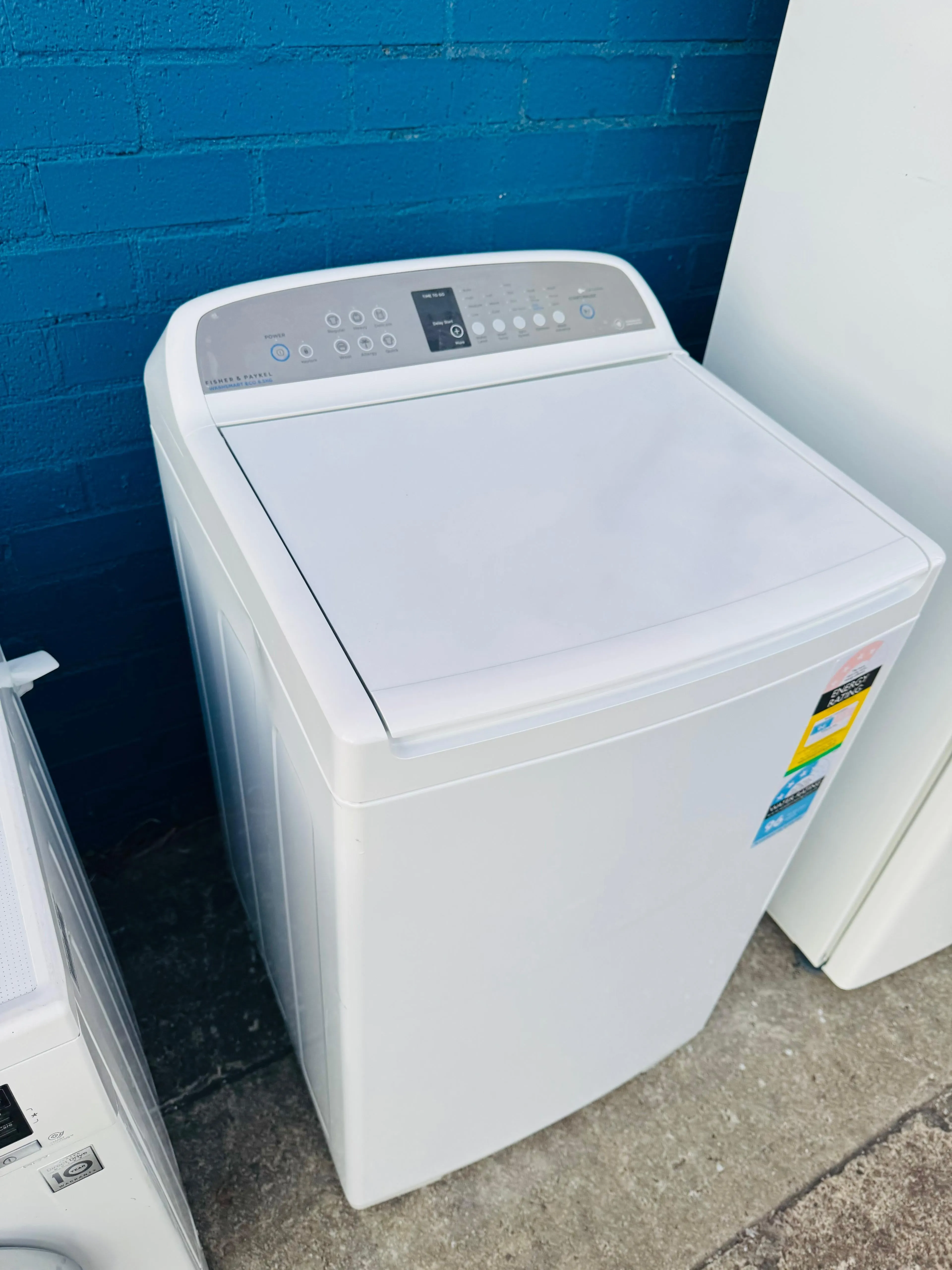 **FISHERS & PAYKEL 8.5 KGS TOP LOADER WASHING MACHINE**