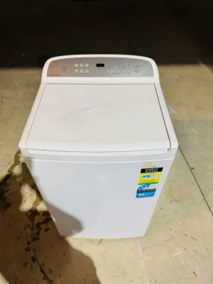 **FISHERS & PAYKEL 8.5 KGS TOP LOADER WASHING MACHINE**