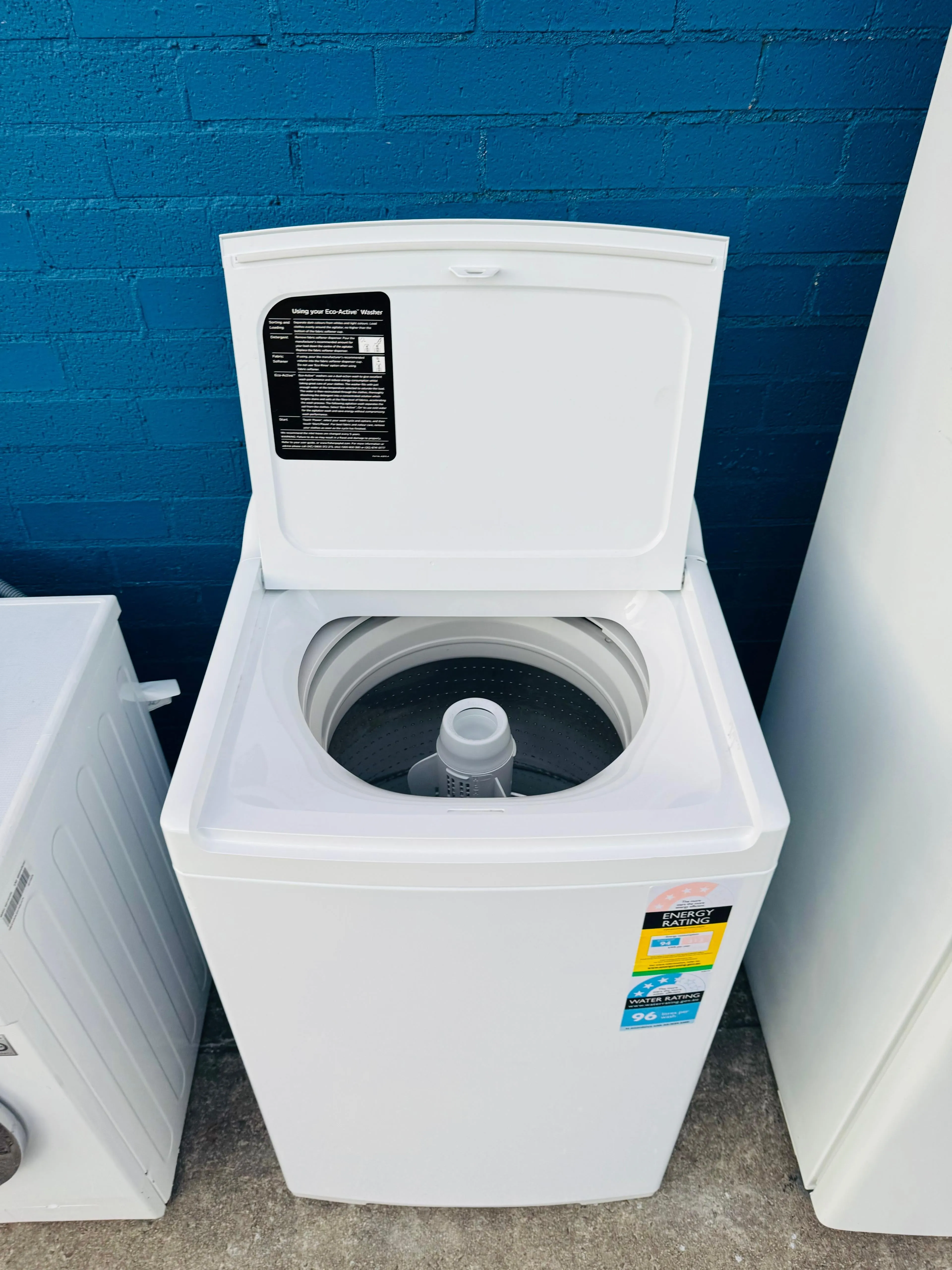 **FISHERS & PAYKEL 8.5 KGS TOP LOADER WASHING MACHINE**