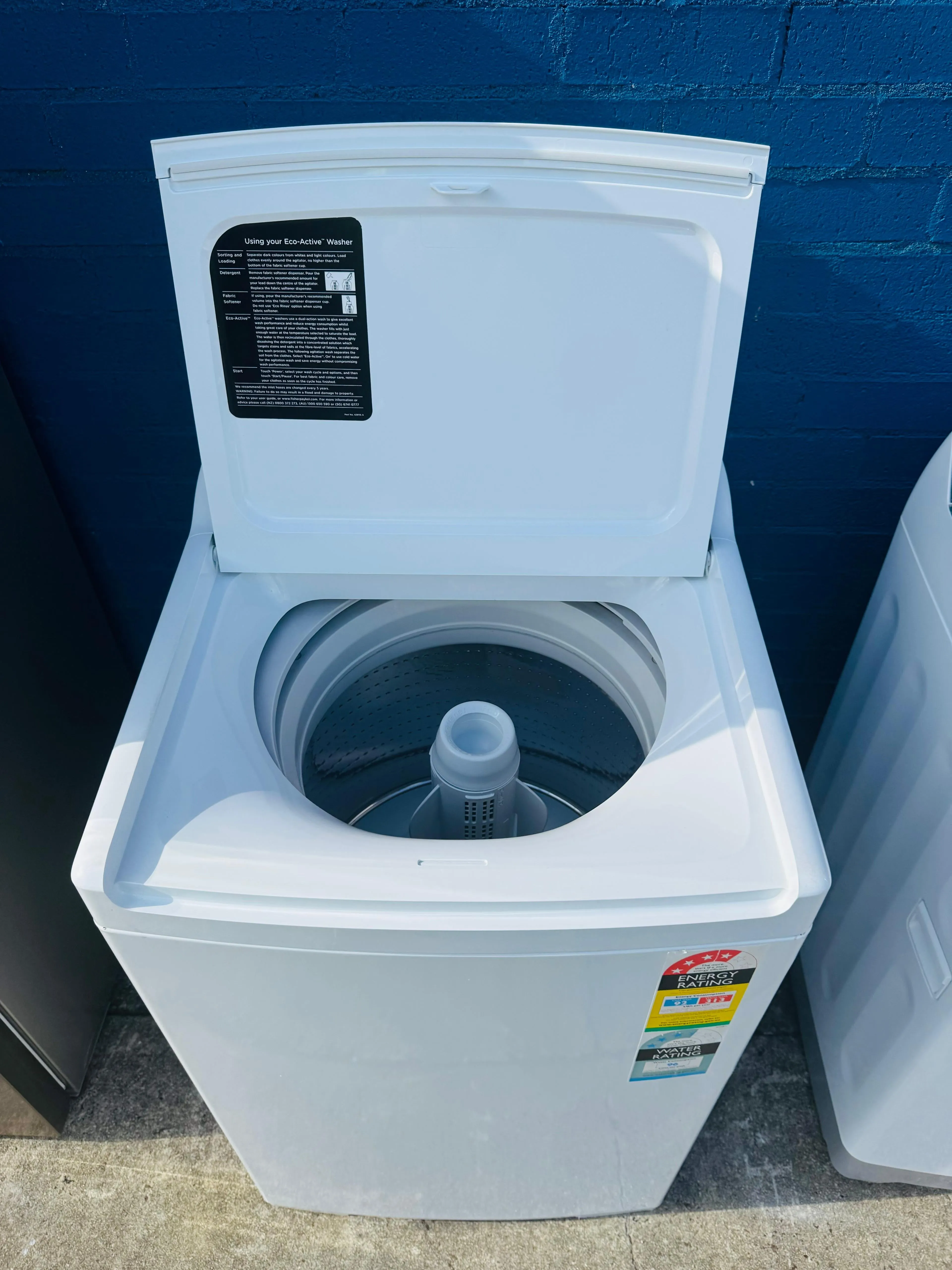 **FISHERS & PAYKEL 8.5 KGS TOP LOADER WASHING MACHINE**
