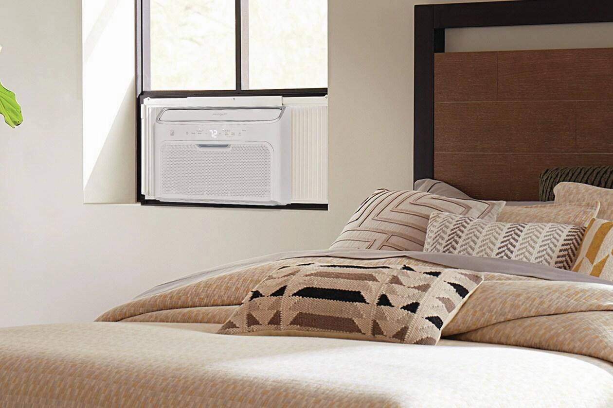 Frigidaire GHWQ083WC1 Frigidaire Gallery 8,000 Btu Inverter Quiet Temp Smart Room Air Conditioner