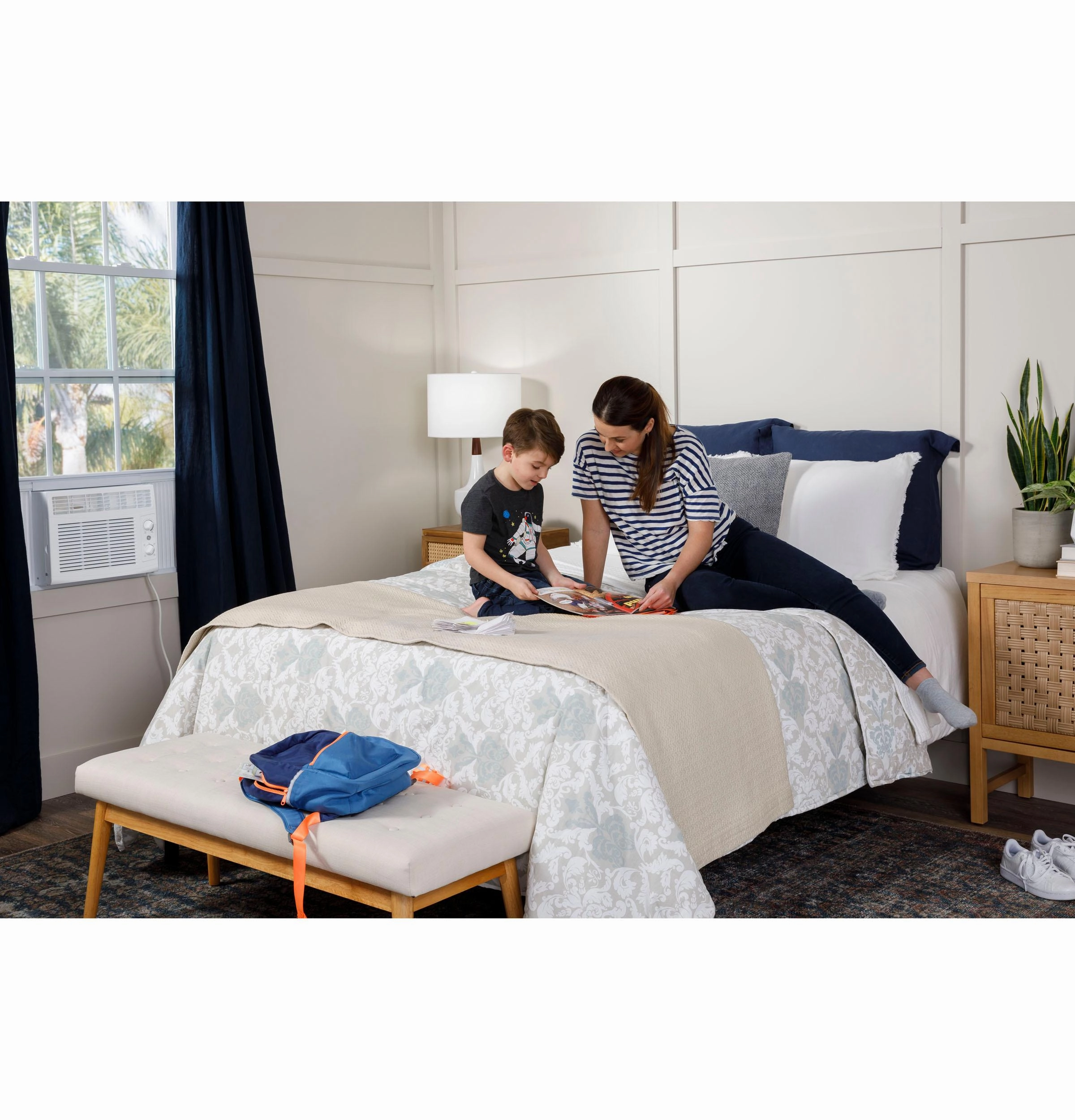 Ge Appliances AHEC05AC Ge 5,000 Btu Mechanical Window Air Conditioner For Small Rooms Up To 150 Sq Ft.