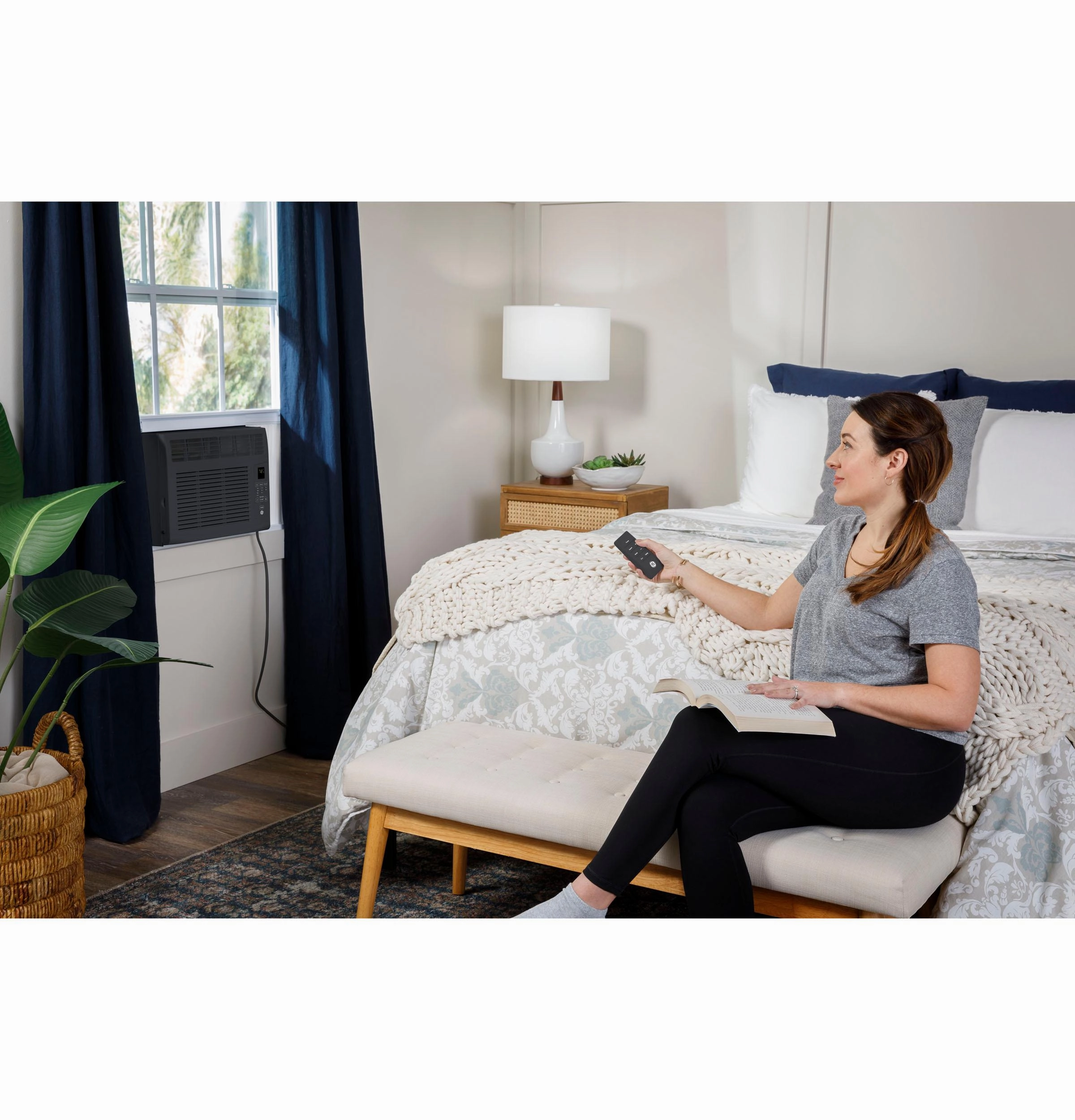 Ge Appliances AHEF06BC Ge 6,000 Btu Electronic Window Air Conditioner For Small Rooms Up To 250 Sq Ft., Black