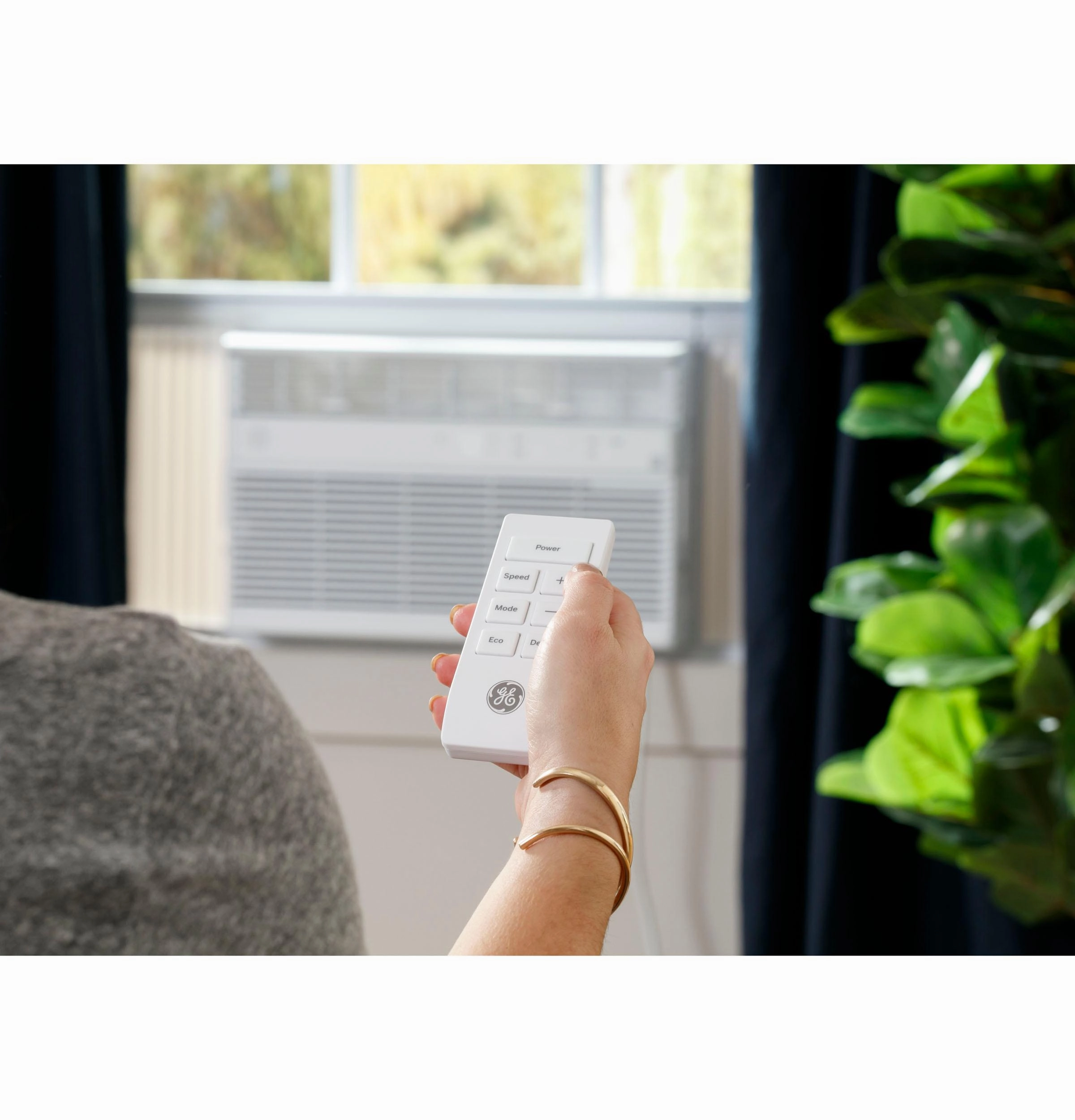 Ge Appliances AHEK08AC Ge Energy Star 8,000 Btu Smart Electronic Window Air Conditioner For Medium Rooms Up To 350 Sq. Ft.