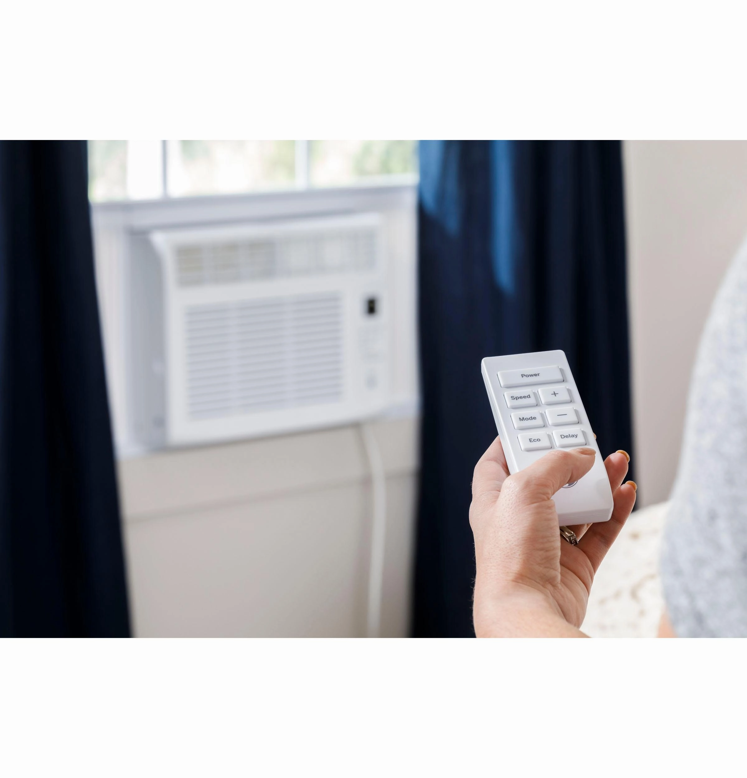 Ge Appliances AHW06LZ Ge 6,000 Btu Electronic Window Air Conditioner For Small Rooms Up To 250 Sq Ft.