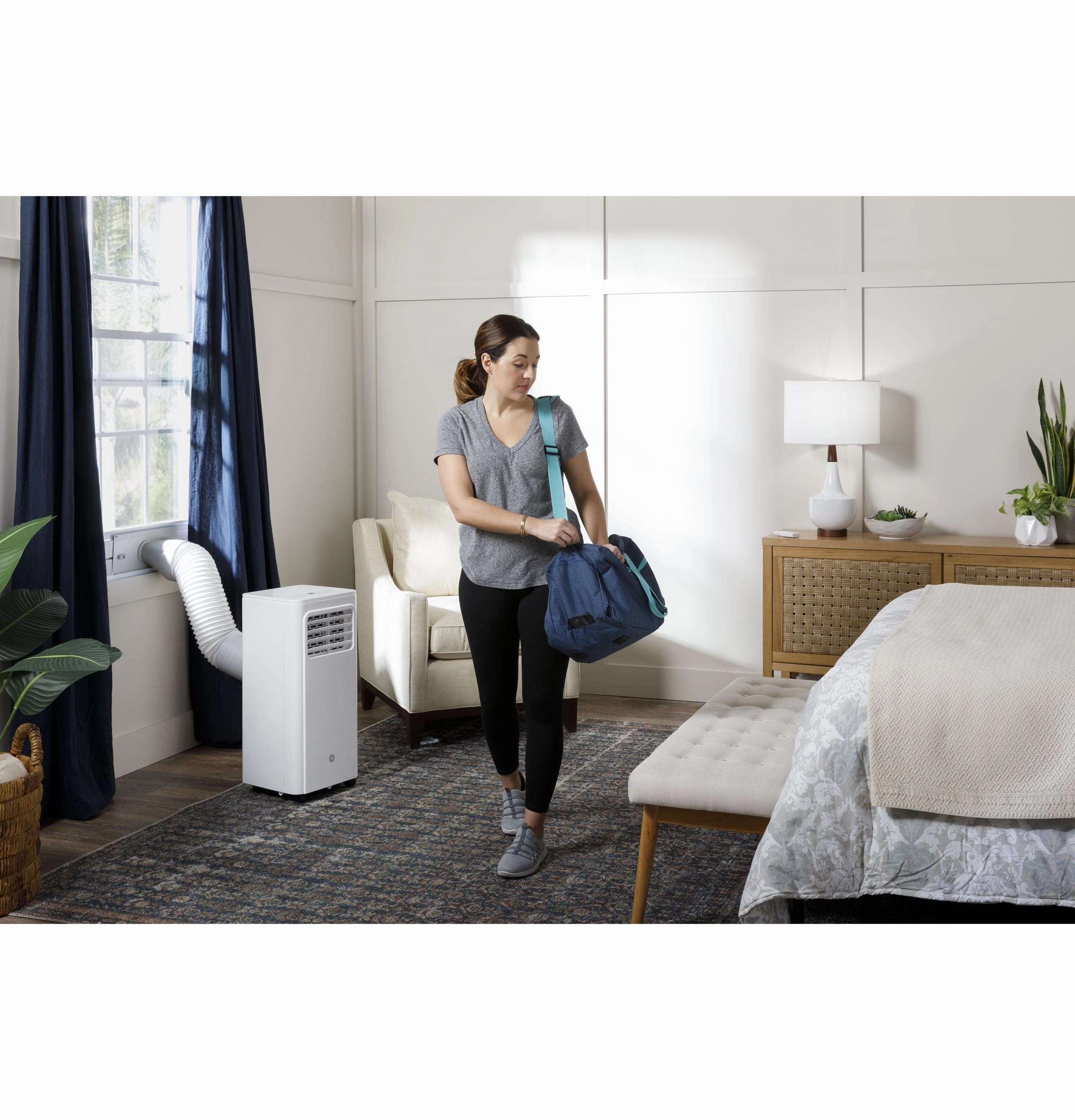 Ge Appliances APFA10YBMW Ge 9,000 Btu Portable Air Conditioner For Small Rooms Up To 250 Sq Ft. (6,250 Btu Sacc)