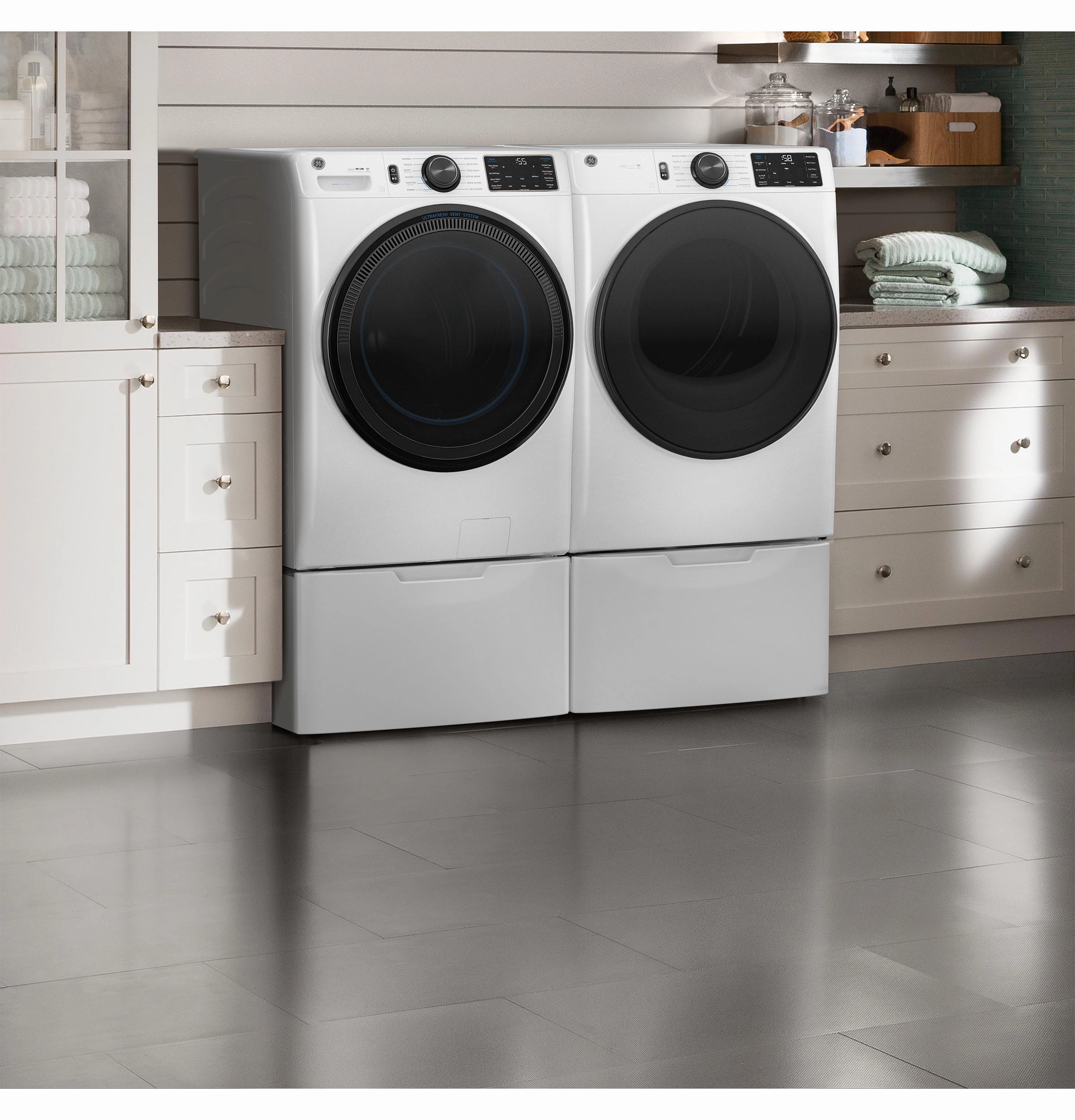 Ge Appliances GFD65GSSVWW Ge 7.8 Cu. Ft. Capacity Smart Front Load Gas Dryer With Steam And Sanitize Cycle