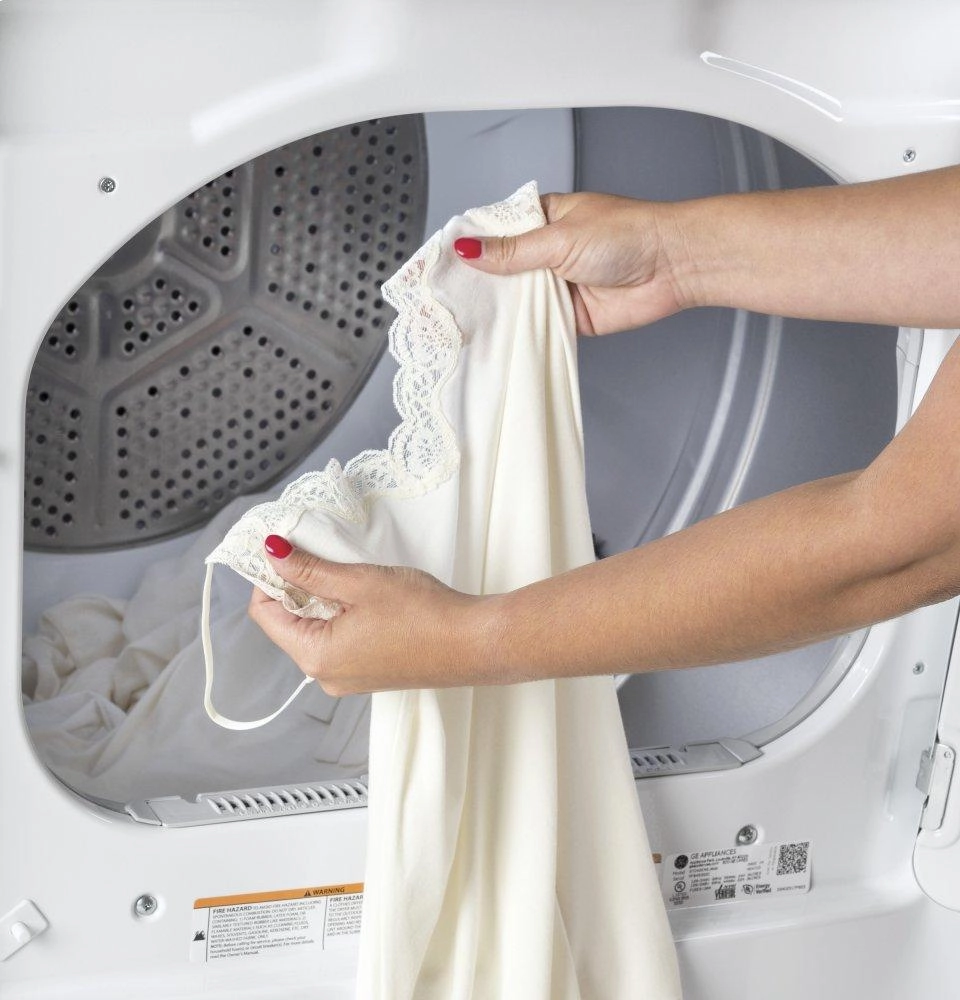 Ge Appliances GTD65EBSJWS Ge 7.4 Cu. Ft. Capacity Aluminized Alloy Drum Electric Dryer With Sensor Dry