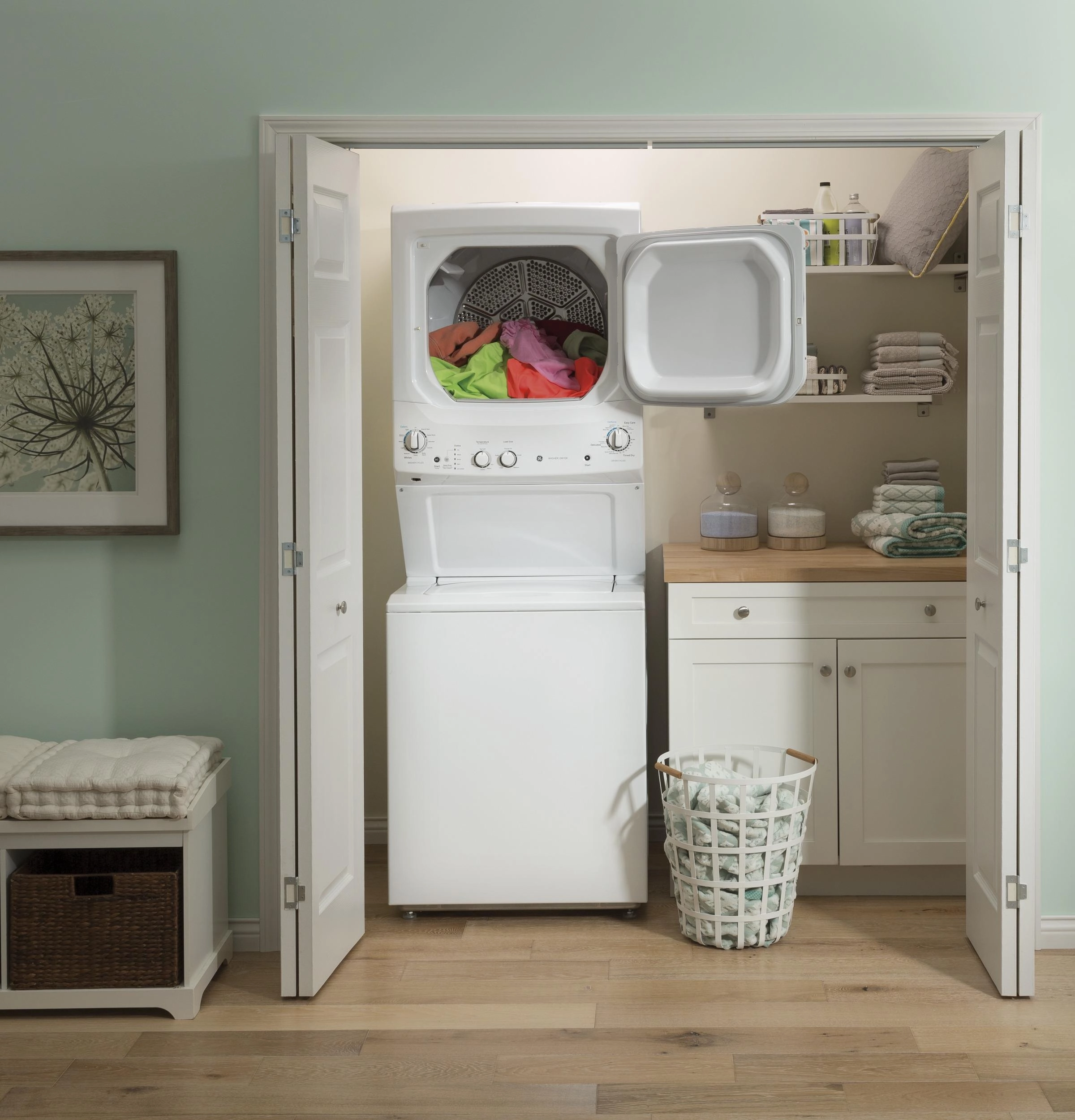 GE Unitized Spacemaker(R) 3.8 cu. ft. Capacity Washer with Stainless Steel Basket and 5.9 cu. ft. Capacity Electric Dryer - (GUD27ESSMWW)