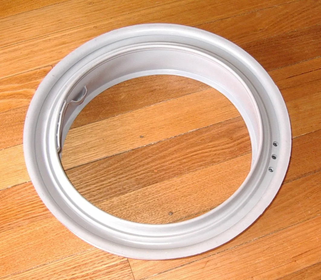 Genuine Bosch Front Load Washer Large Door Gasket with Drain Tube Part # 361127