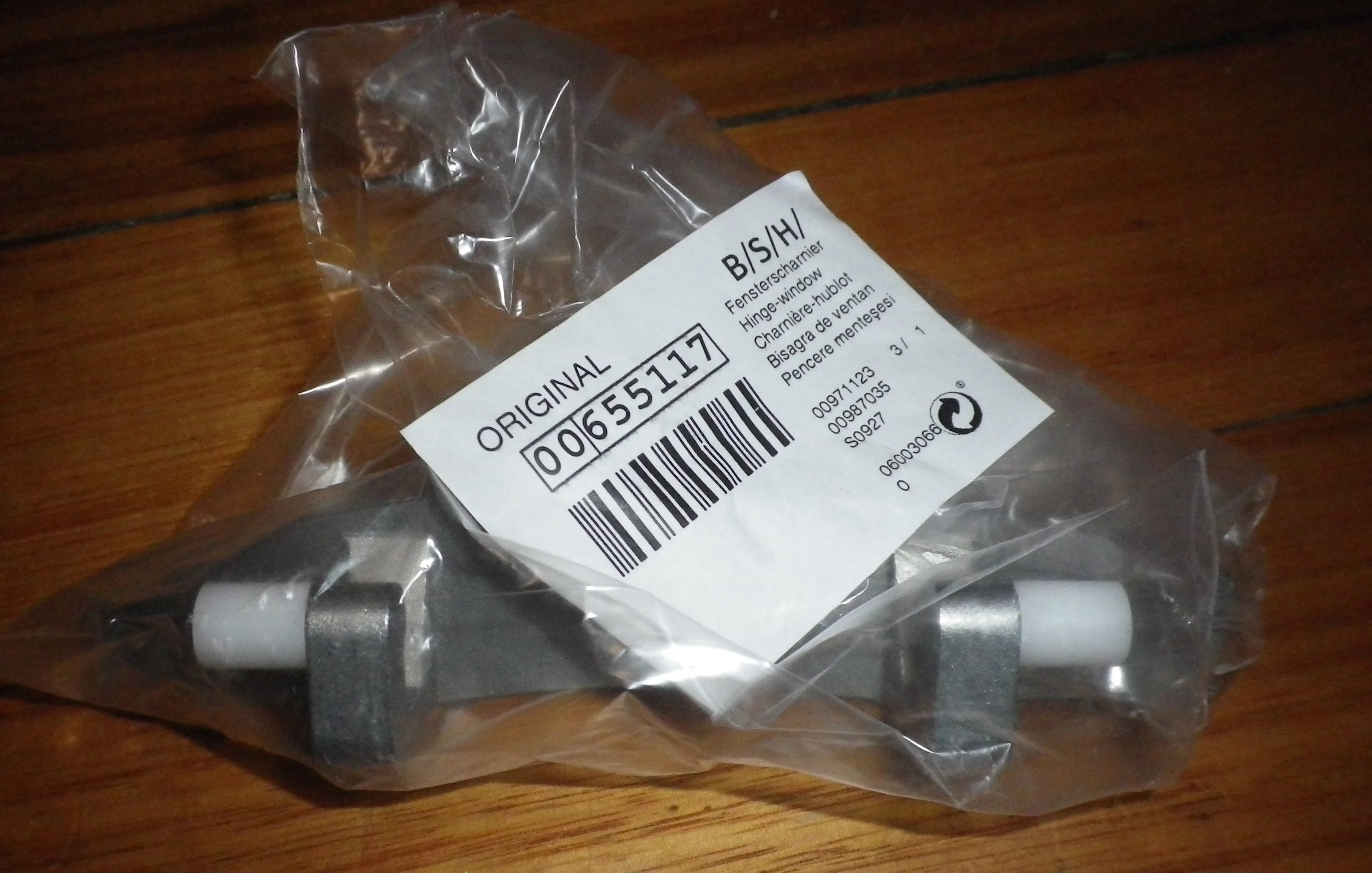 Genuine Bosch Logixx Front Loading Washer Door Hinge - Part # 655117, 00655117