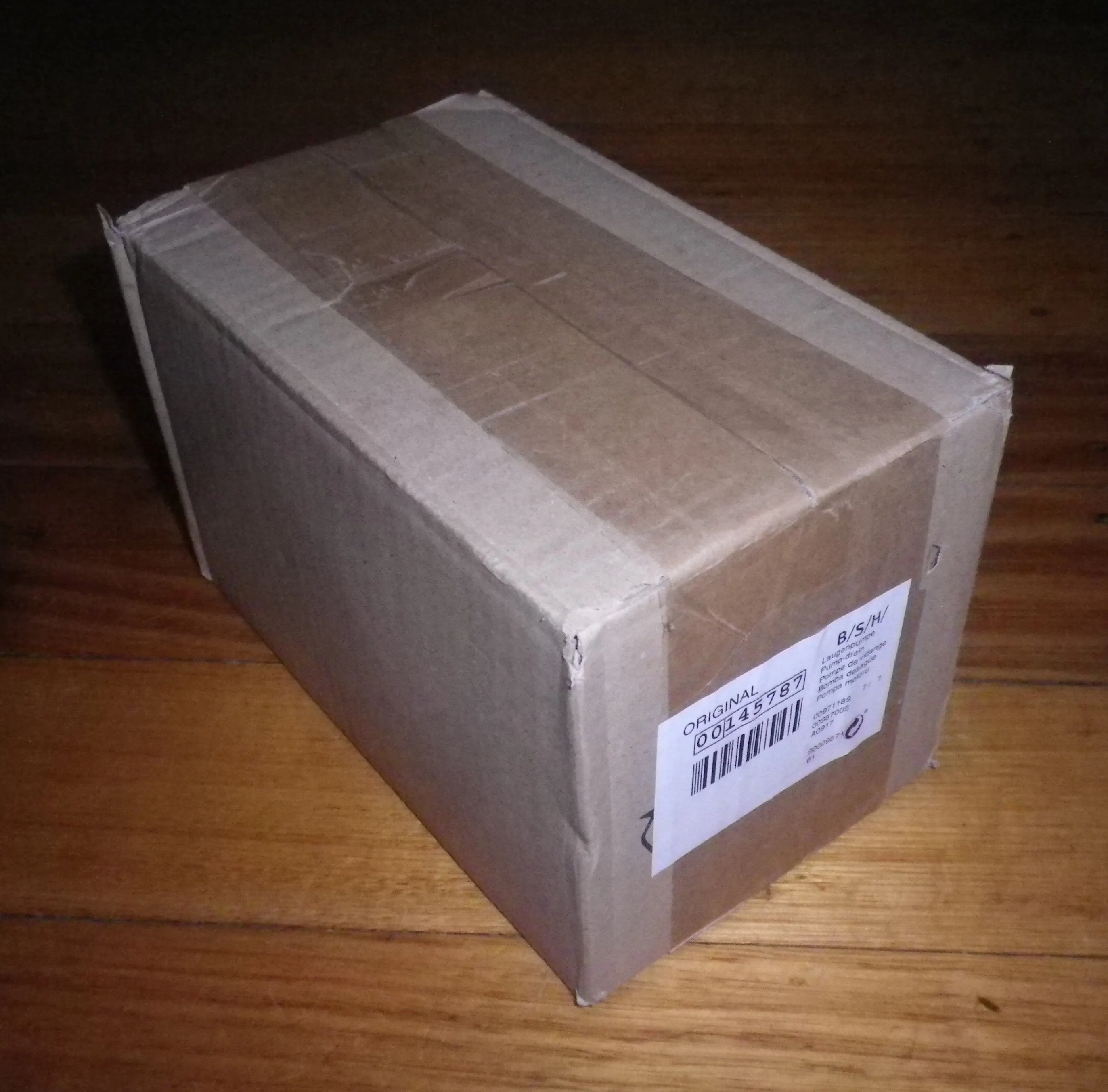 Genuine Bosch Maxx WAE24463AU Magnetic Drain Pump - Part No. 145787, 00145787