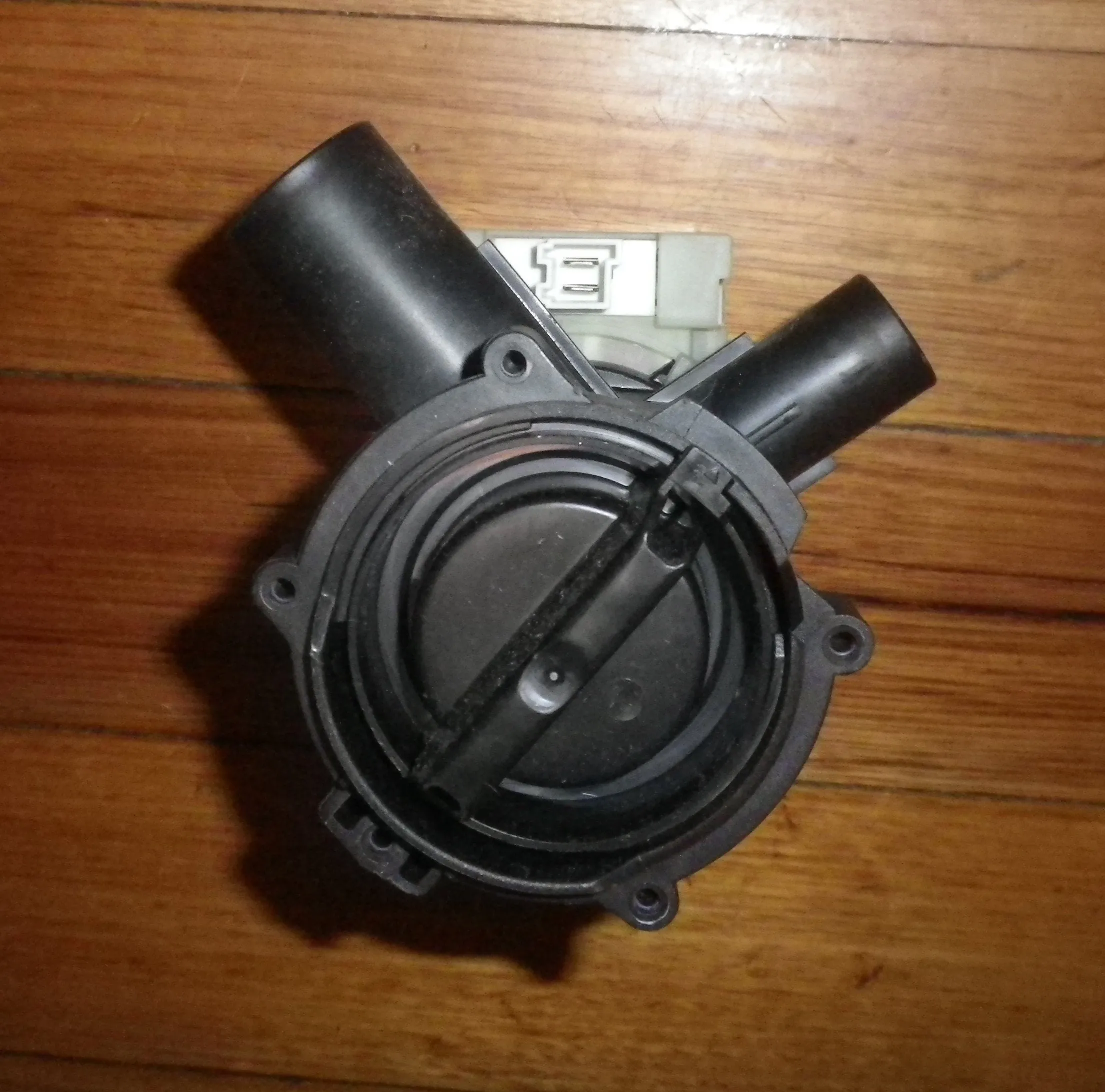 Genuine Bosch Maxx WAE24463AU Magnetic Drain Pump - Part No. 145787, 00145787