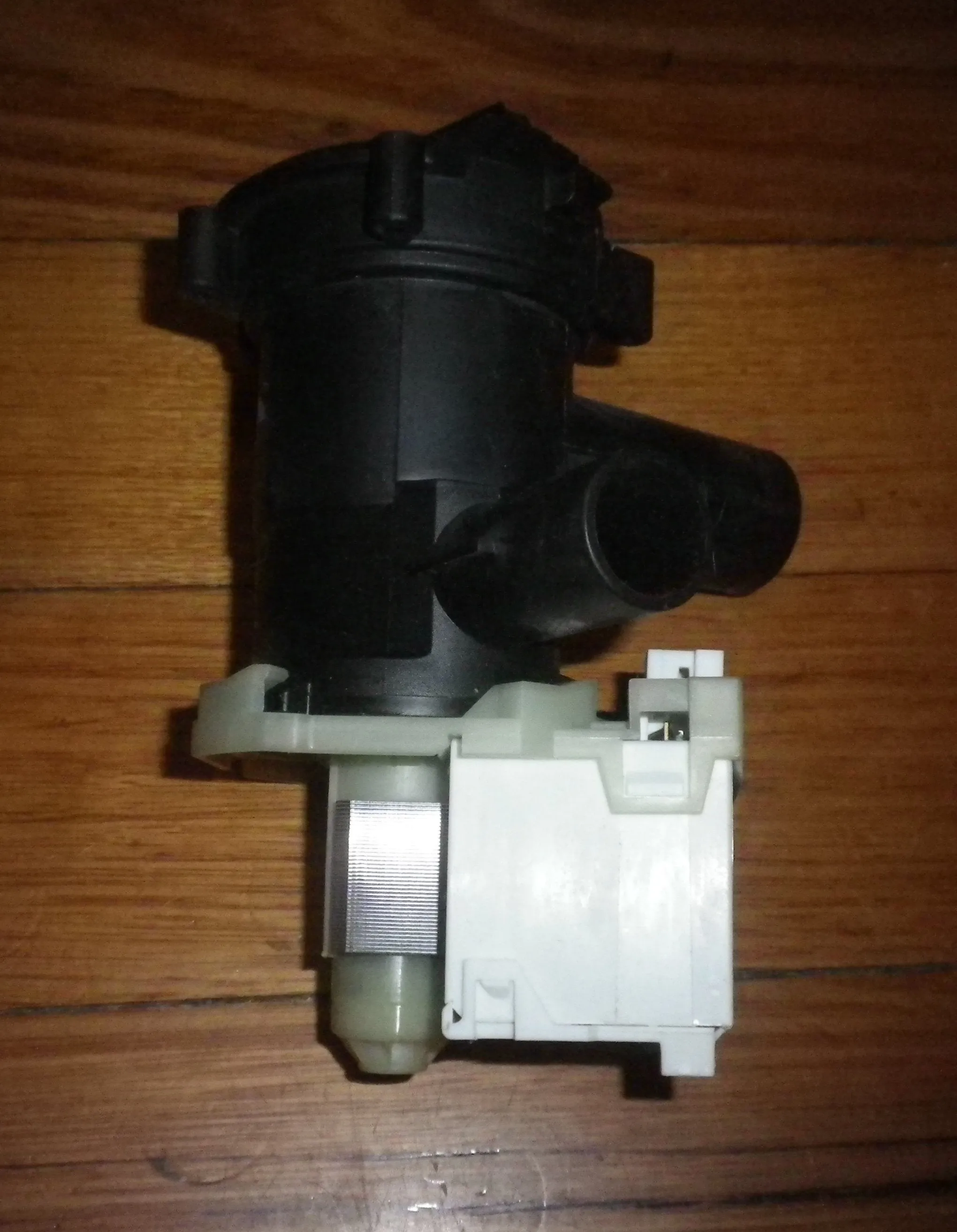 Genuine Bosch Maxx WAE24463AU Magnetic Drain Pump - Part No. 145787, 00145787