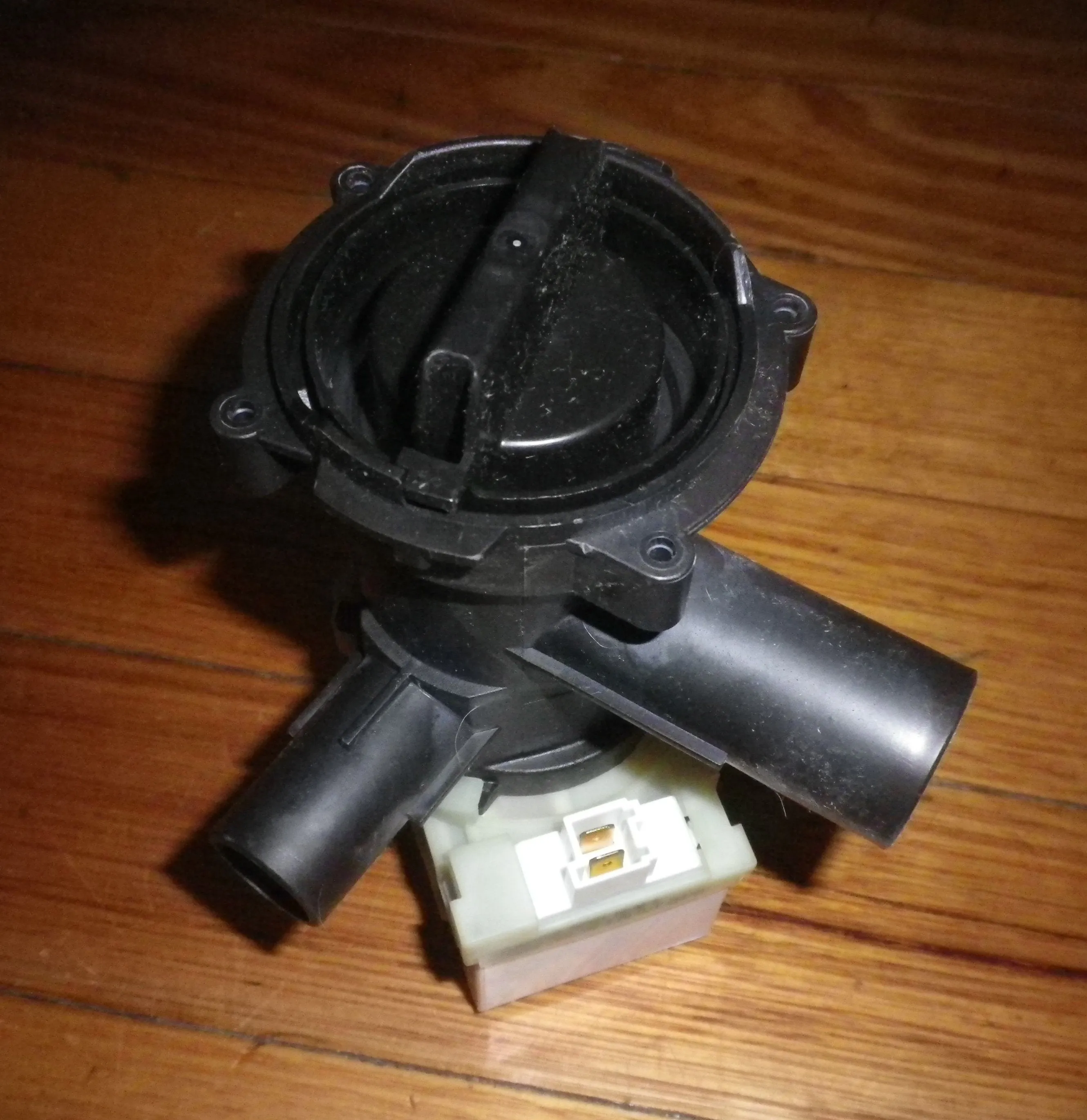 Genuine Bosch Maxx WAE24463AU Magnetic Drain Pump - Part No. 145787, 00145787