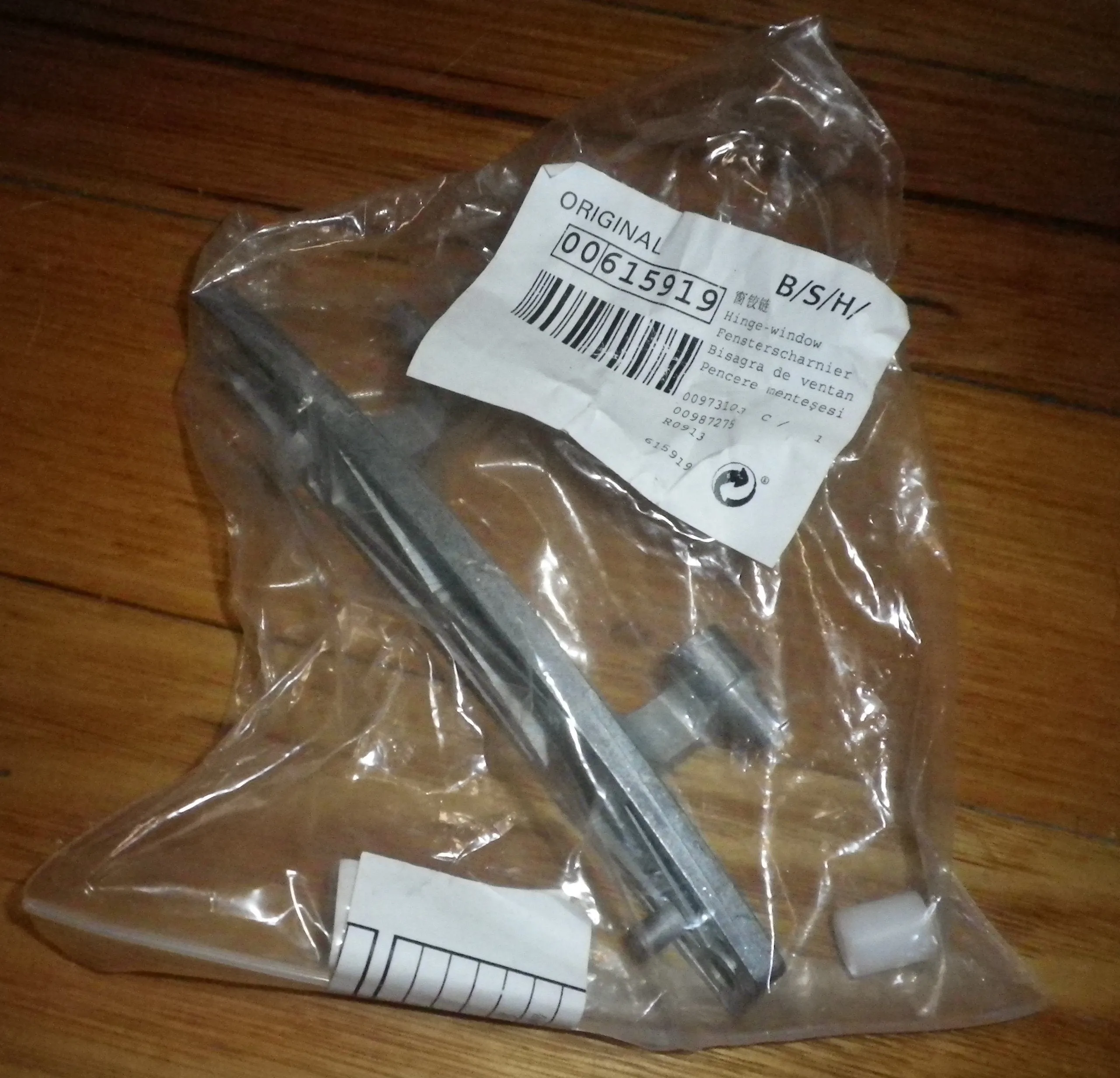 Genuine Bosch WAS24460AU Front Loader Door Hinge - Part # 615919