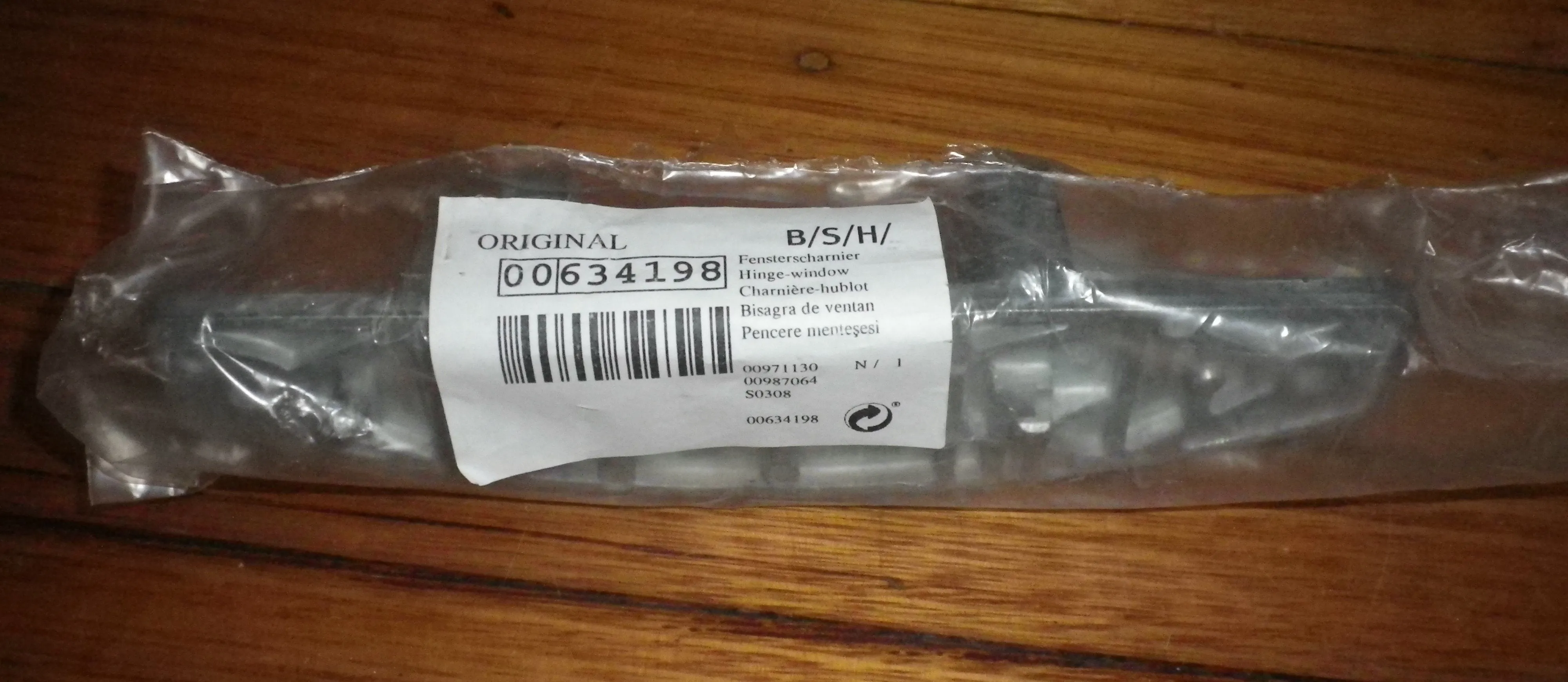 Genuine Bosch WAW32640AU Front Loader Door Hinge - Part # 634198, 00634198