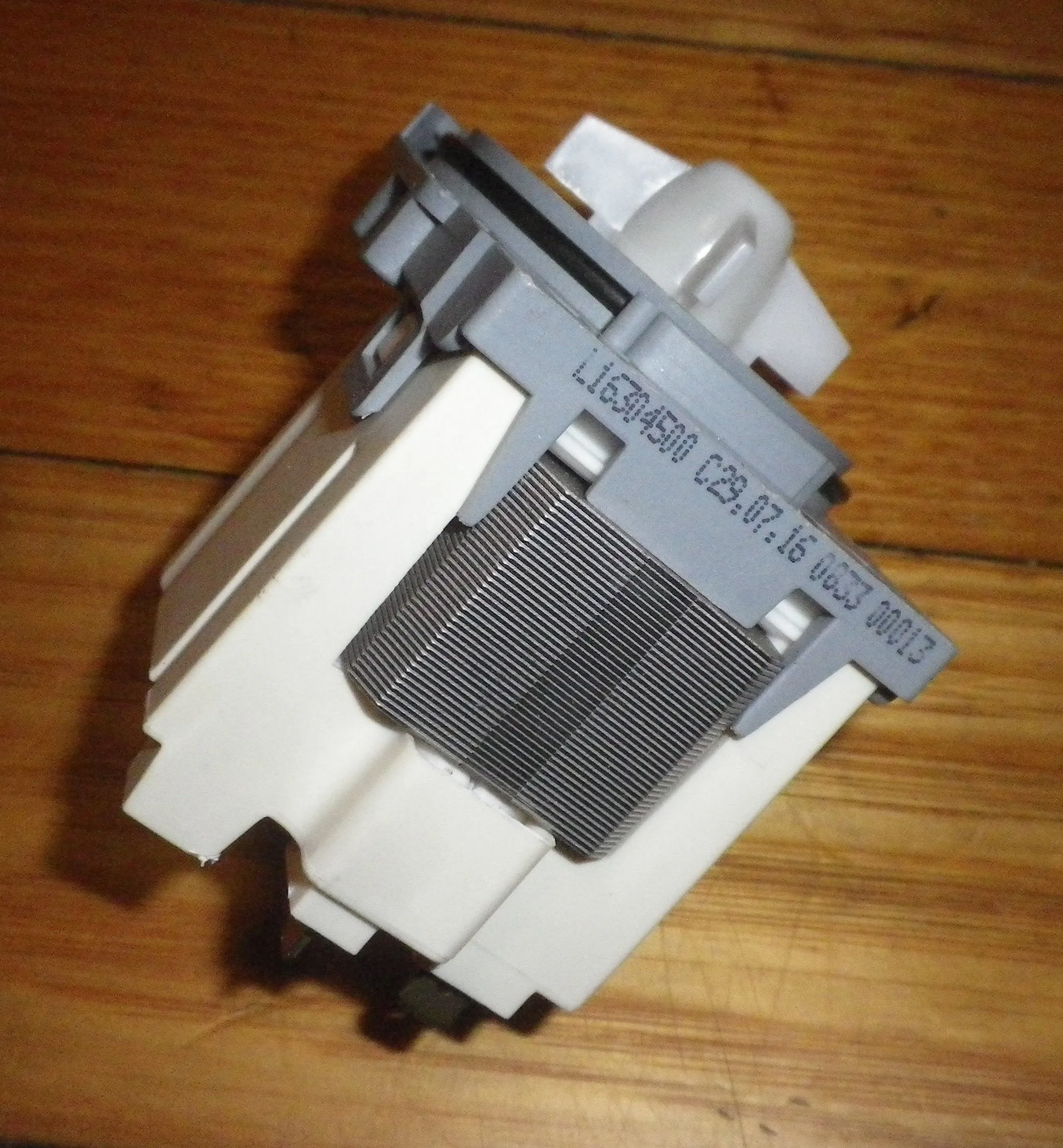Genuine Electrolux Front Load Washer Dryer Drain Pump Motor Body - Part No. 132663000