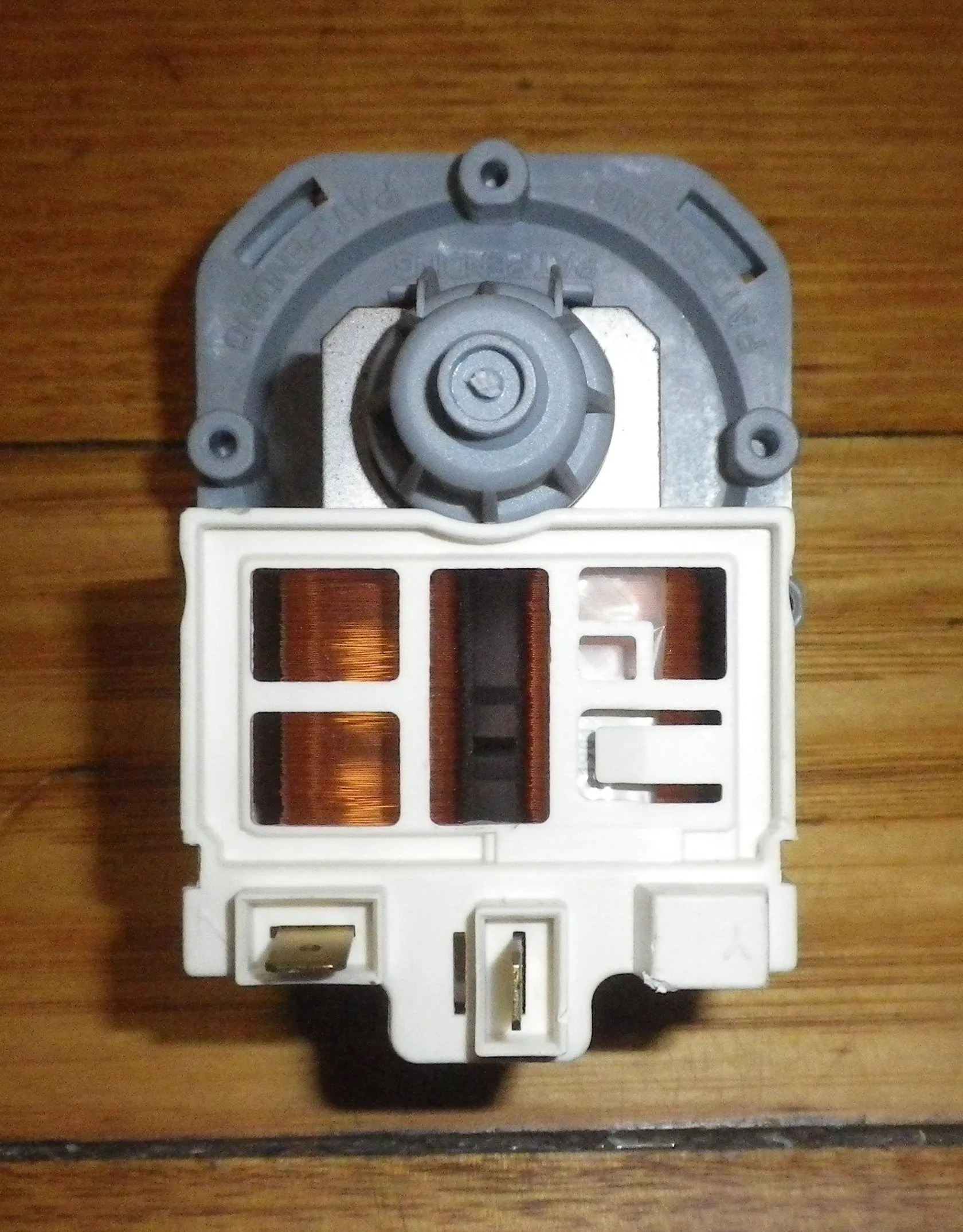 Genuine Electrolux Front Load Washer Dryer Drain Pump Motor Body - Part No. 132663000