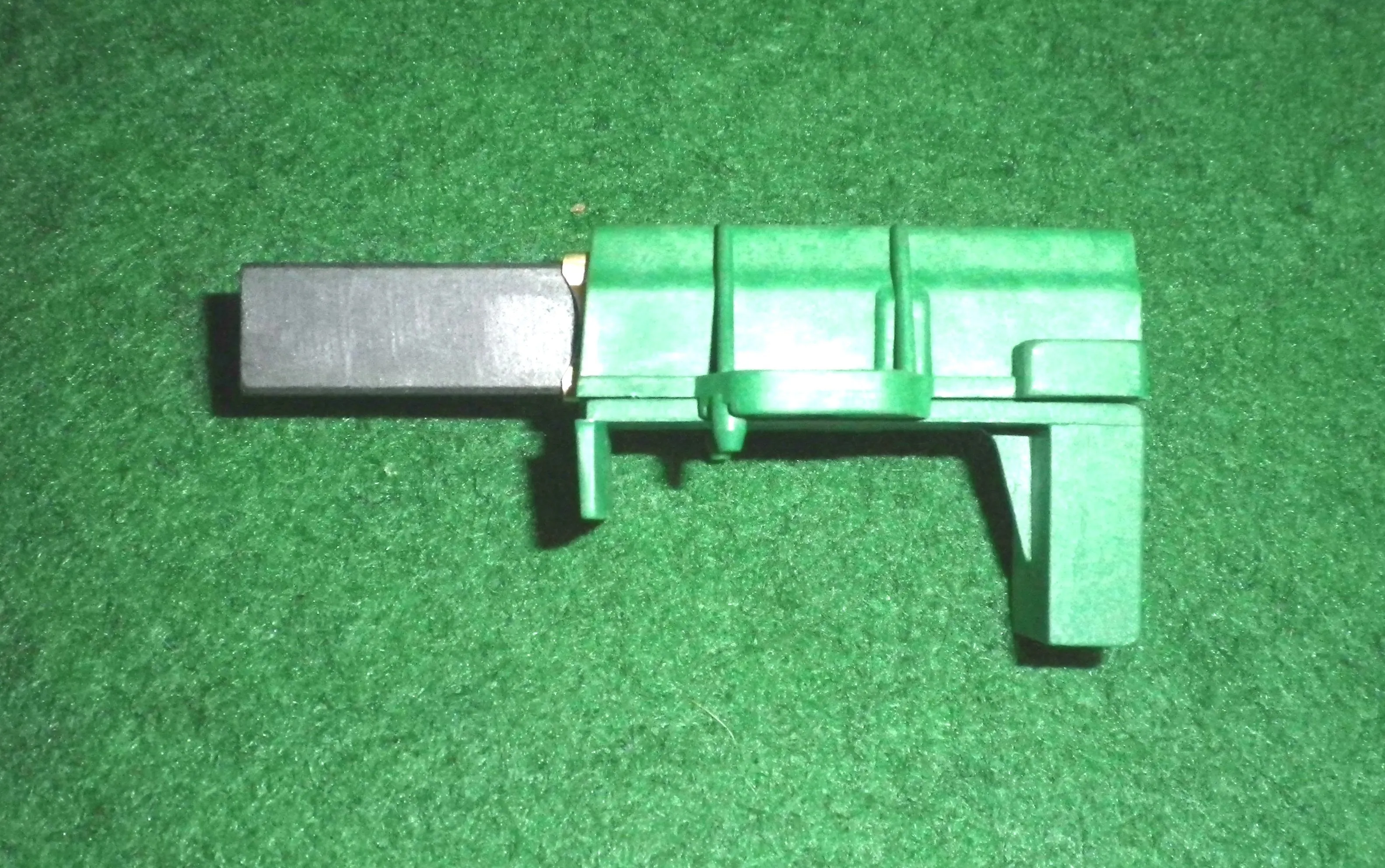 Genuine Fisher & Paykel Front Loader Single Carbon Motor Brush - Part # FP790474