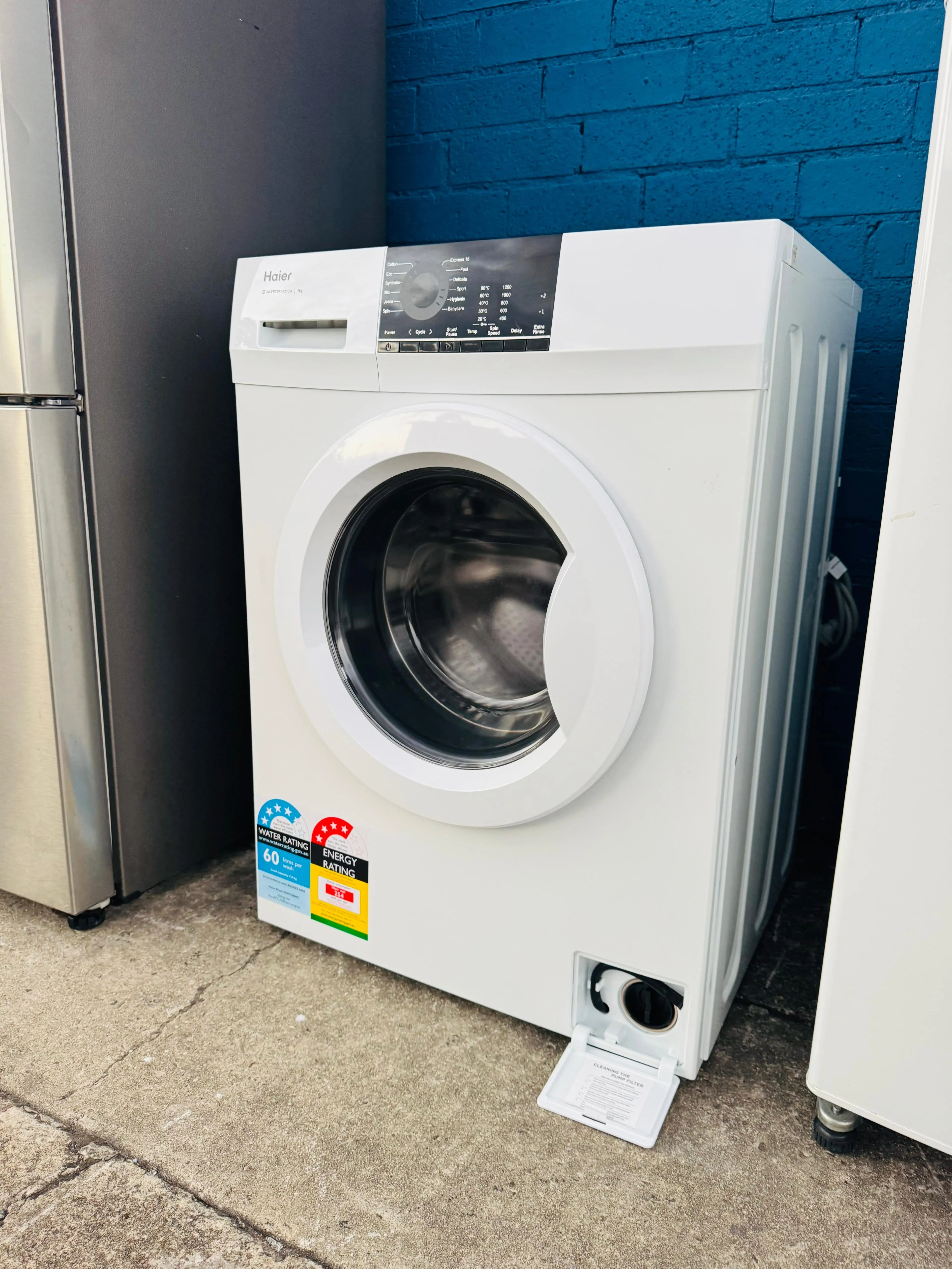 **HAIER 7KGS FRONT LOADER WASHING MACHINE**