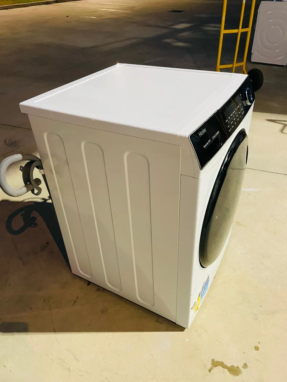 **HAIER 9.5 KGS FRONT LOADER WASHING MACHINE**