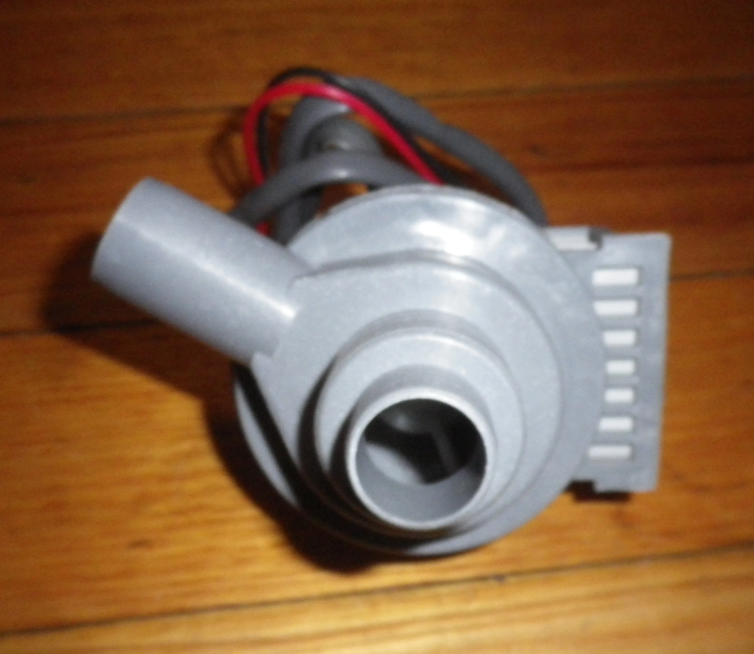Haier H0034000110D Compatible Magnetic Pump Motor with Flyleads - Part No. UNI200ASP