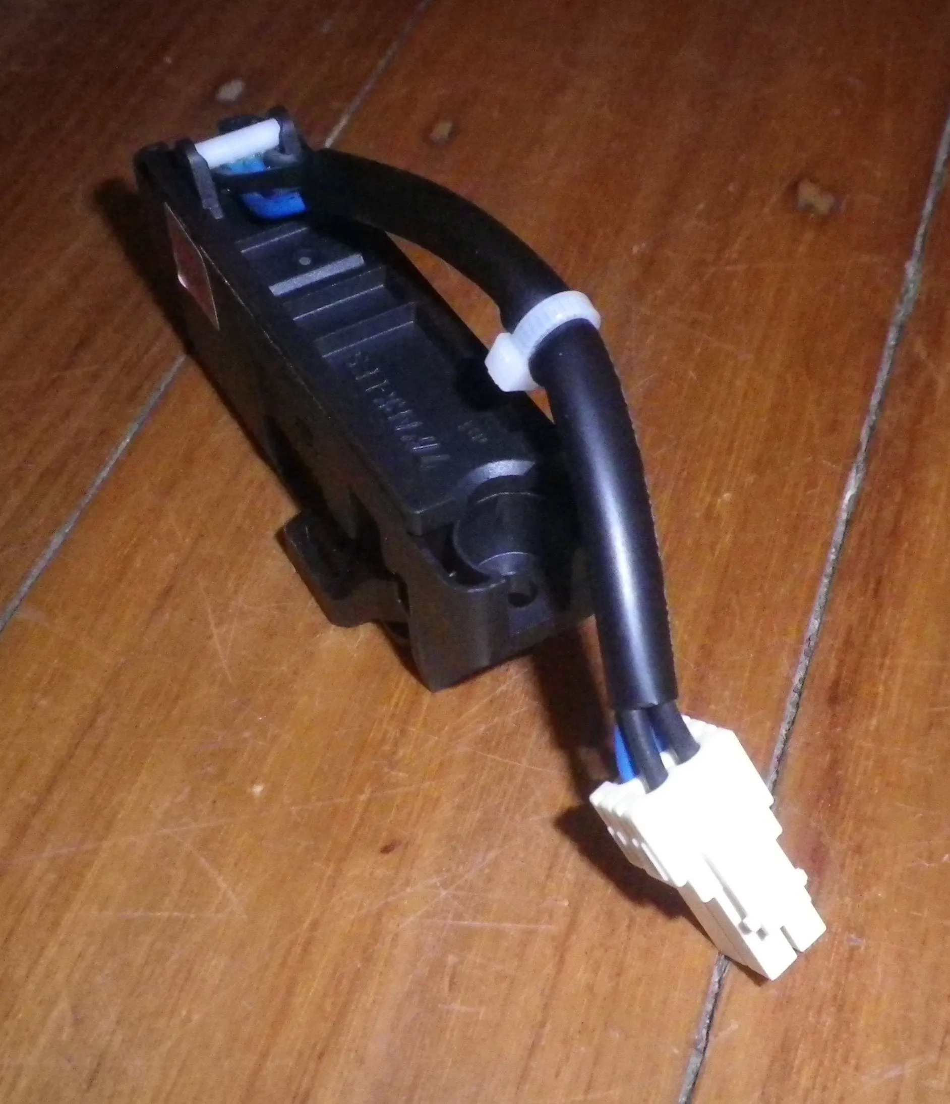 Haier HWT Series Top Loader Lid Lock Assembly - Part # H0034001068A