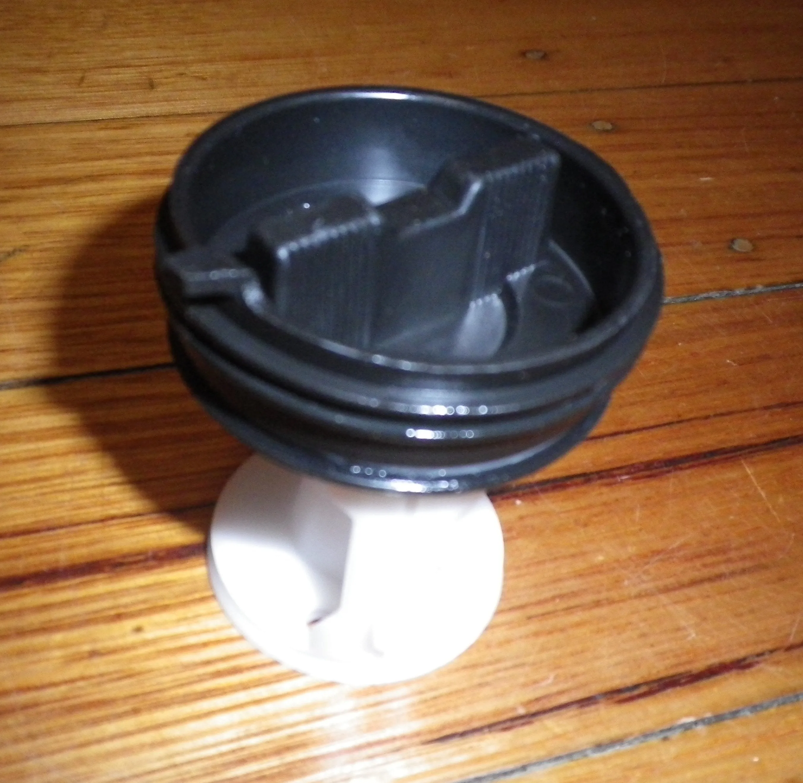 Haier WH7560J1 Front Loader Complete Pump Assembly - Part # H0022150033660401G