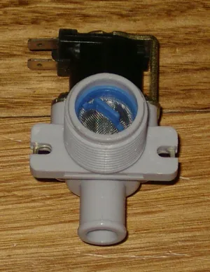 Hitachi Single Inlet Valve FDC270A 14mm Rightangled - Part # WV033A
