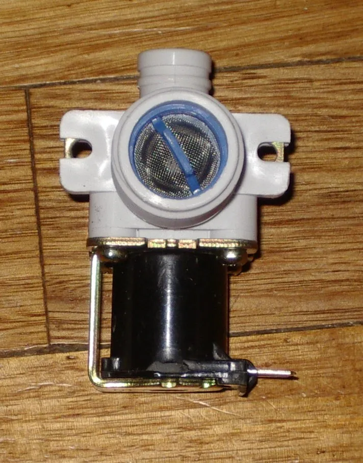 Hitachi Single Inlet Valve FDV65A2C 13mm Rightangled - Part # WV034