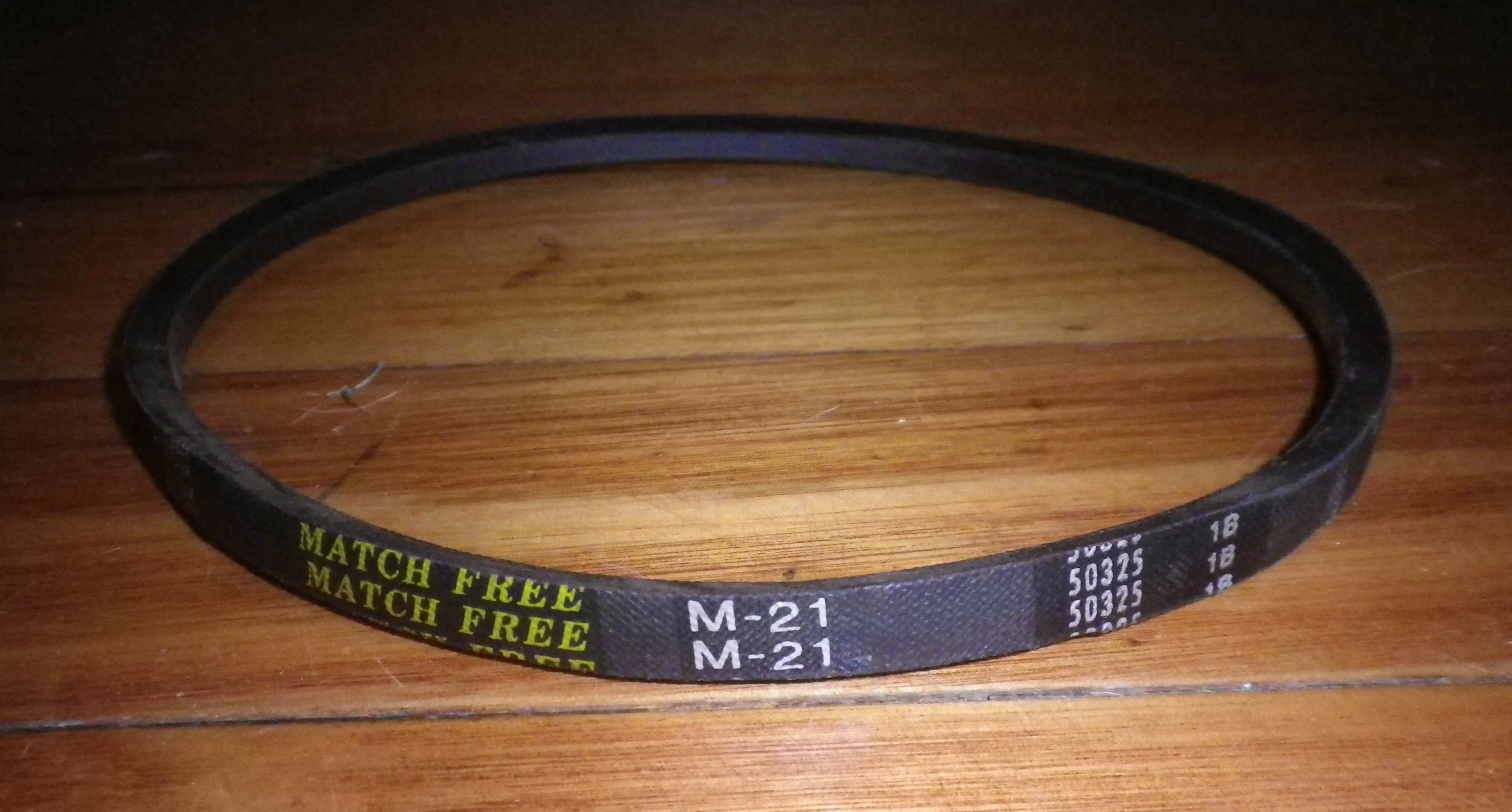 Hoover 200M0AUS, 220M0AUS, 350M0AUS, 560M0AUS Main Drive Belt # B039C, M21