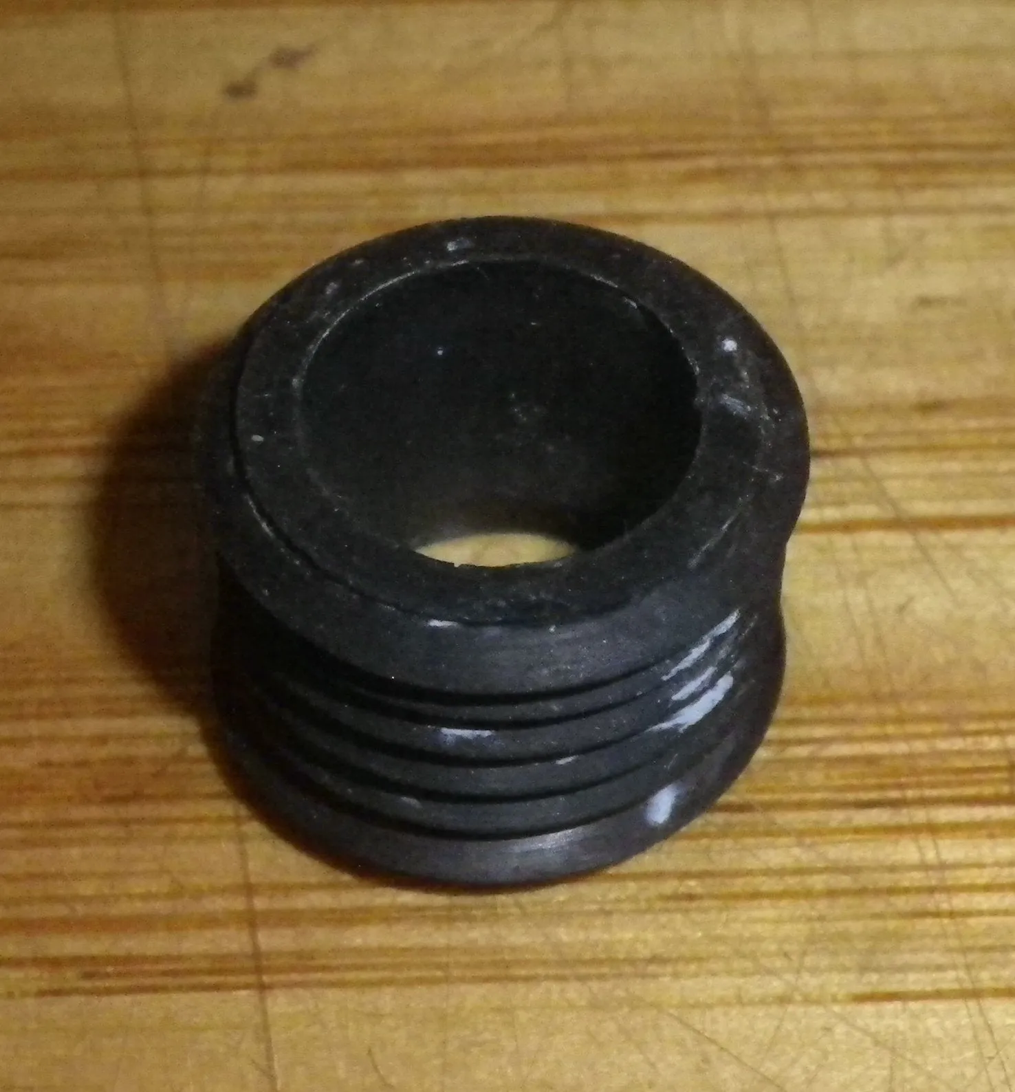 Hoover, Simpson, Electrolux 10mm Inlet Valve Water Seal - Part # 4055729422