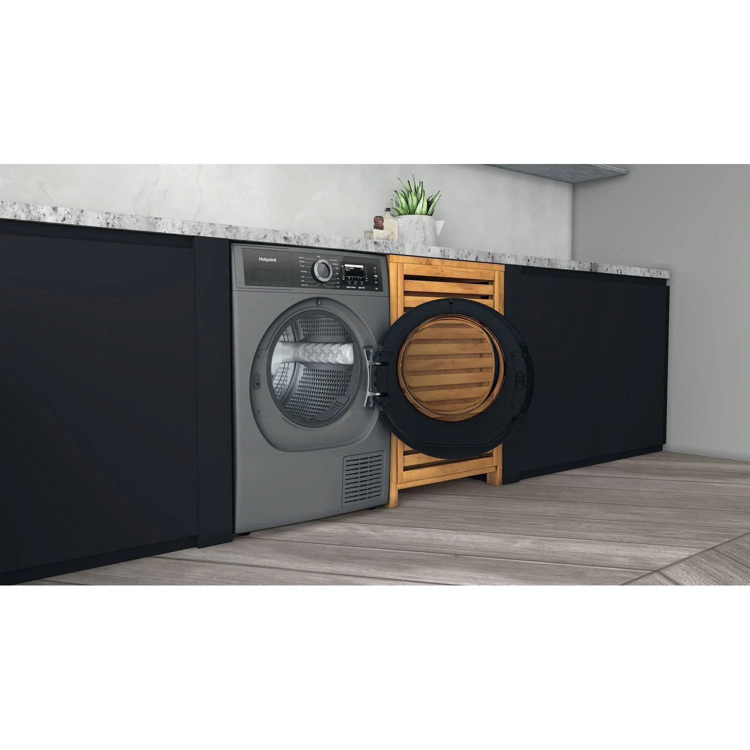 Hotpoint H8 D94SB UK 9kg Heat Pump Tumble Dryer