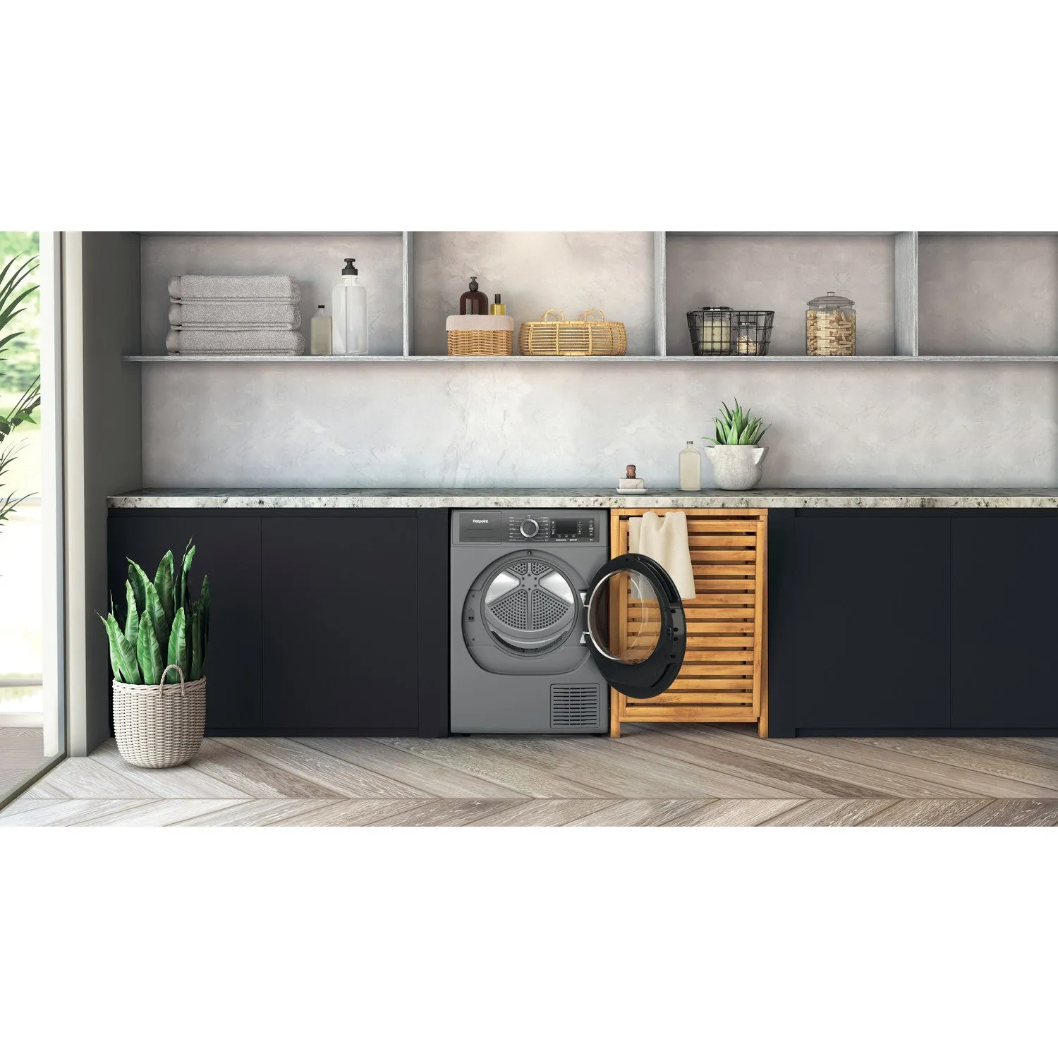 Hotpoint H8 D94SB UK 9kg Heat Pump Tumble Dryer