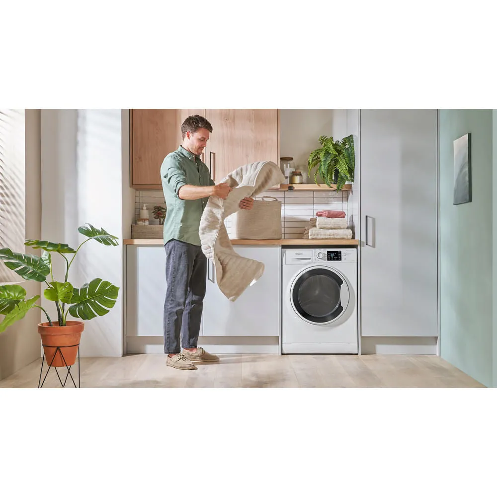 Hotpoint NDB 11724 W UK 11kg/7kg 1600 Spin Washer Dryer