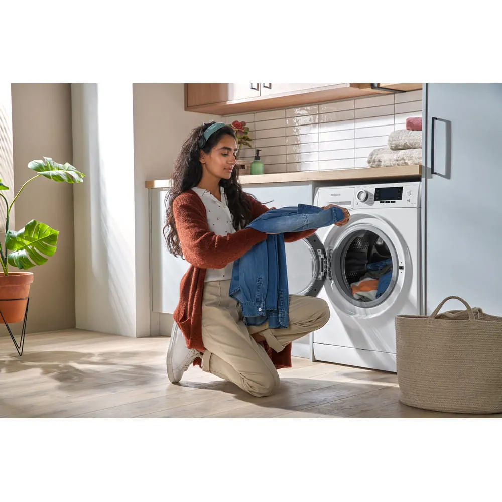 Hotpoint NDD 8636 DA UK 8kg/6kg 1400 Spin Washer Dryer