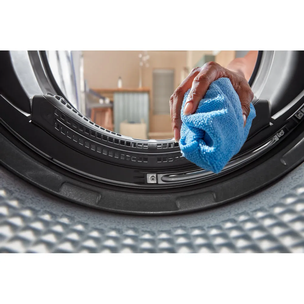 Hotpoint NT M11 82XB UK 8kg Heat Pump Tumble Dryer