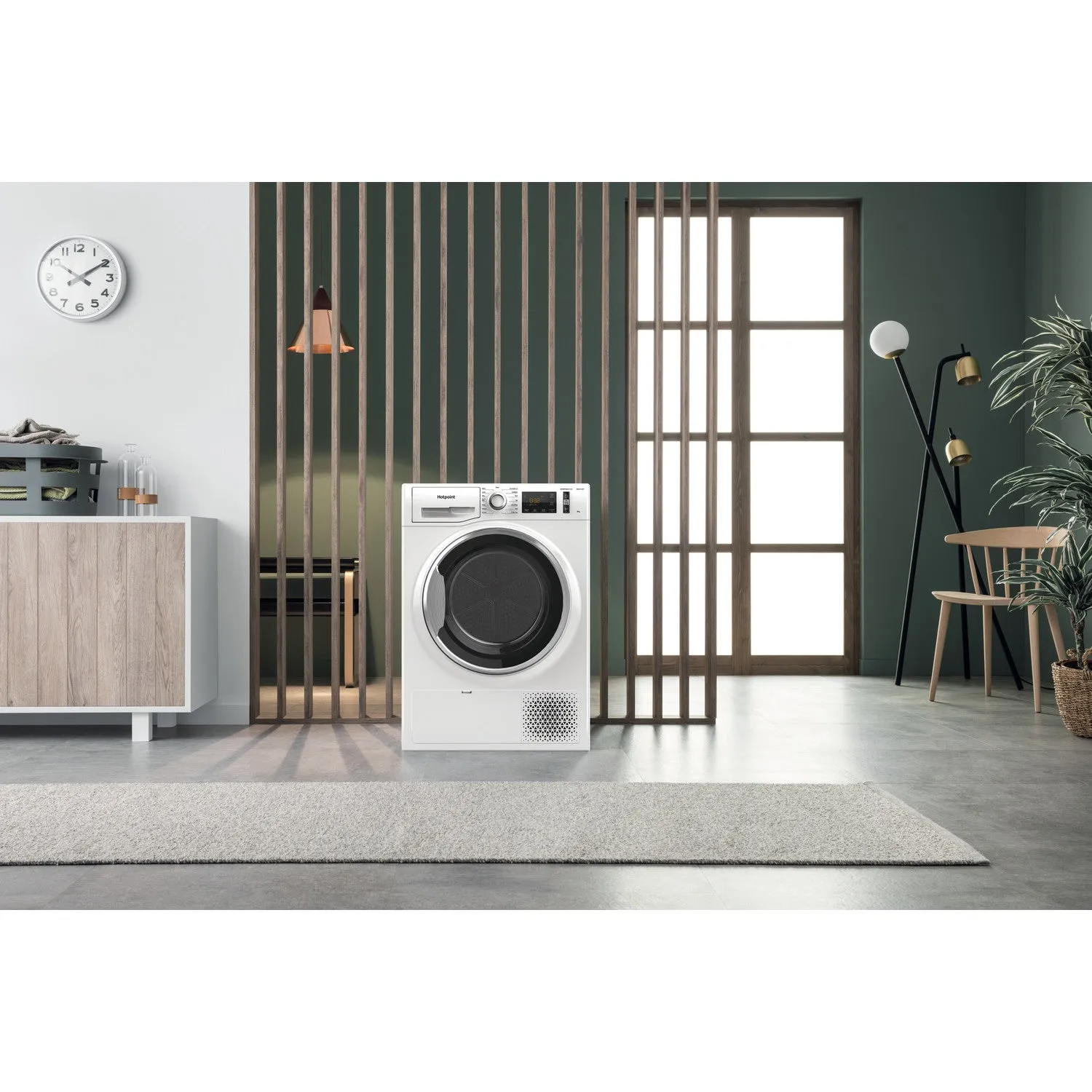 Hotpoint NT M11 8X3XB UK 8kg Heat Pump Tumble Dryer